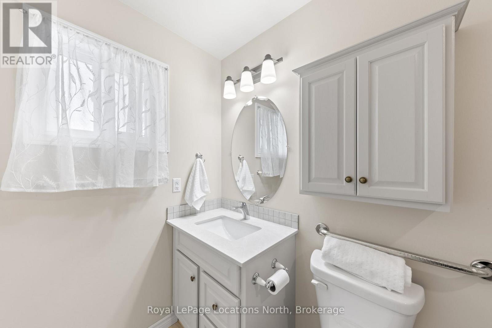 85 Silver Birch Avenue, Wasaga Beach, Ontario  L9Z 1N8 - Photo 24 - S11990294