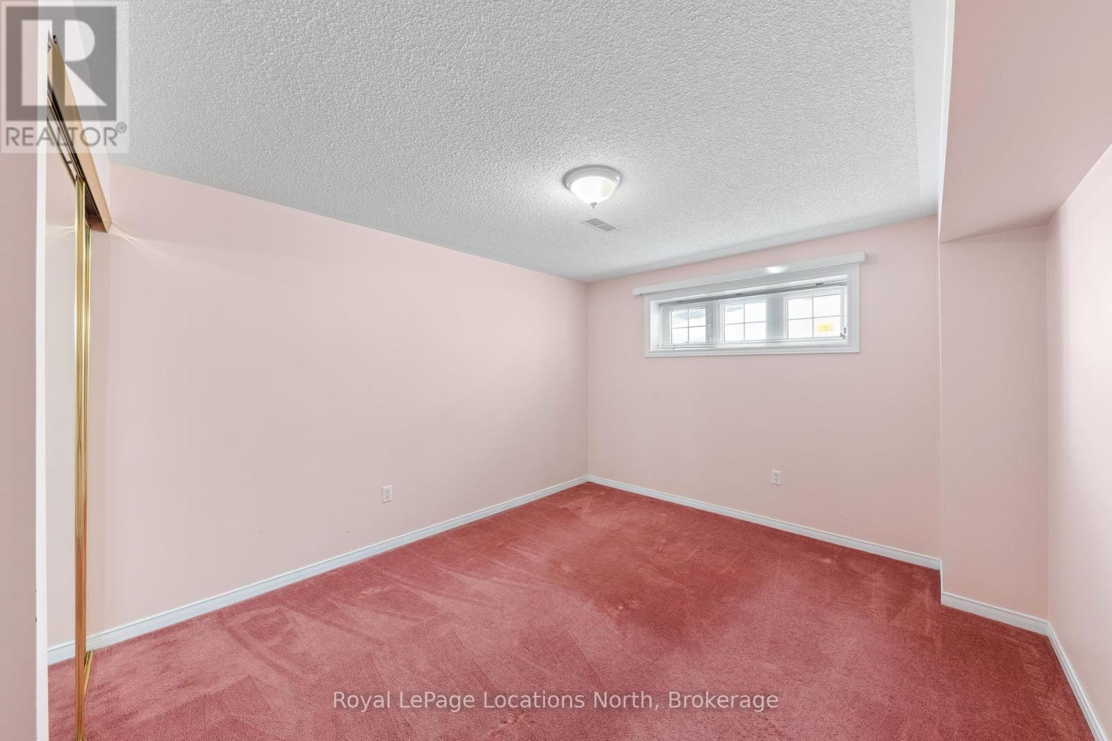 85 Silver Birch Avenue, Wasaga Beach, Ontario  L9Z 1N8 - Photo 37 - S11990294