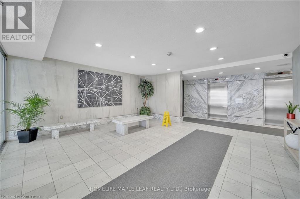 Property at 2835 ISLINGTON Avenue Unit# 903 image 4