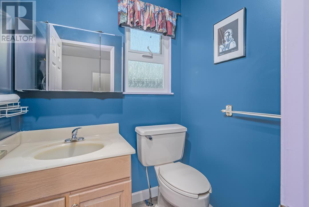 1069 Shavington Street, North Vancouver, British Columbia  V7L 1K7 - Photo 17 - R2971076
