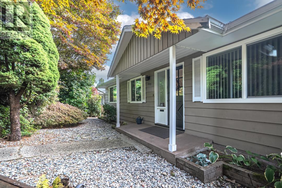 1069 Shavington Street, North Vancouver, British Columbia  V7L 1K7 - Photo 31 - R2971076