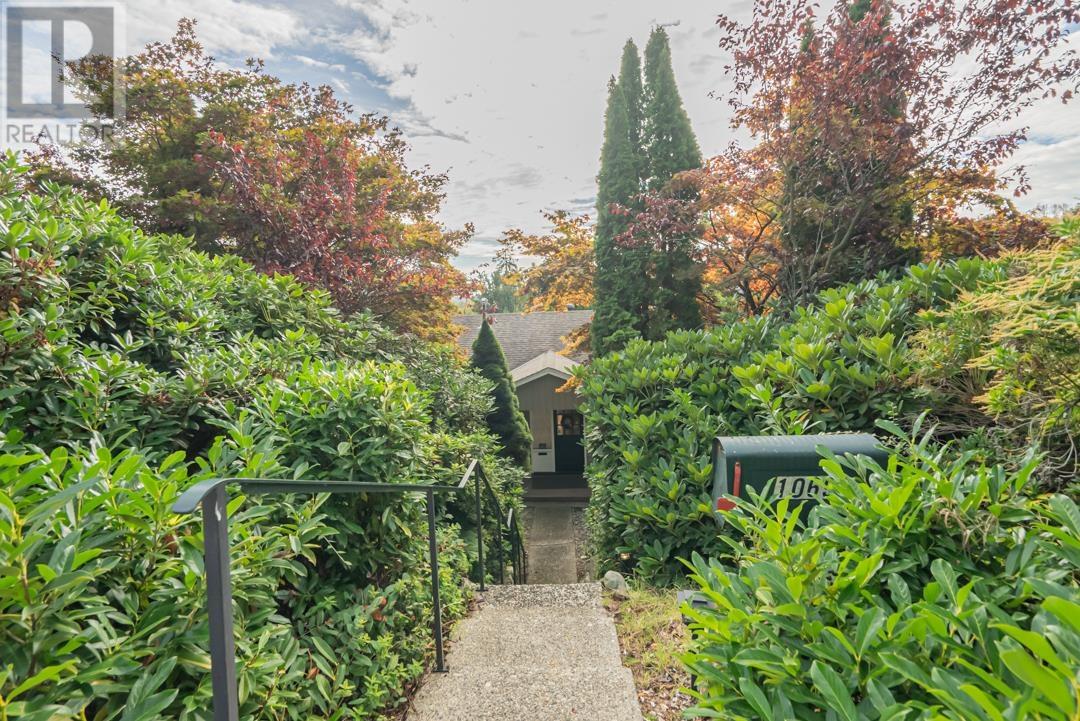 1069 Shavington Street, North Vancouver, British Columbia  V7L 1K7 - Photo 38 - R2971076