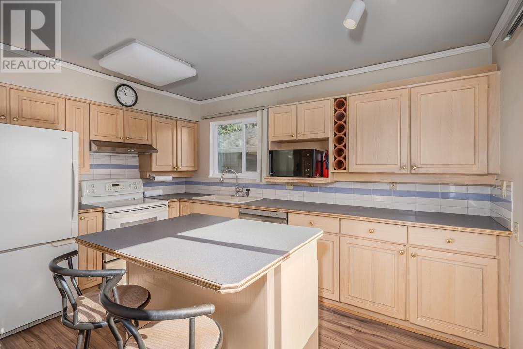 1069 Shavington Street, North Vancouver, British Columbia  V7L 1K7 - Photo 12 - R2971076