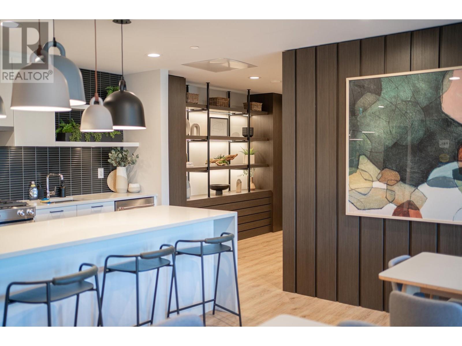 Listing Picture 29 of 33 : 1309 3430 E KENT AVENUE SOUTH, Vancouver / 溫哥華 - 魯藝地產 Yvonne Lu Group - MLS Medallion Club Member