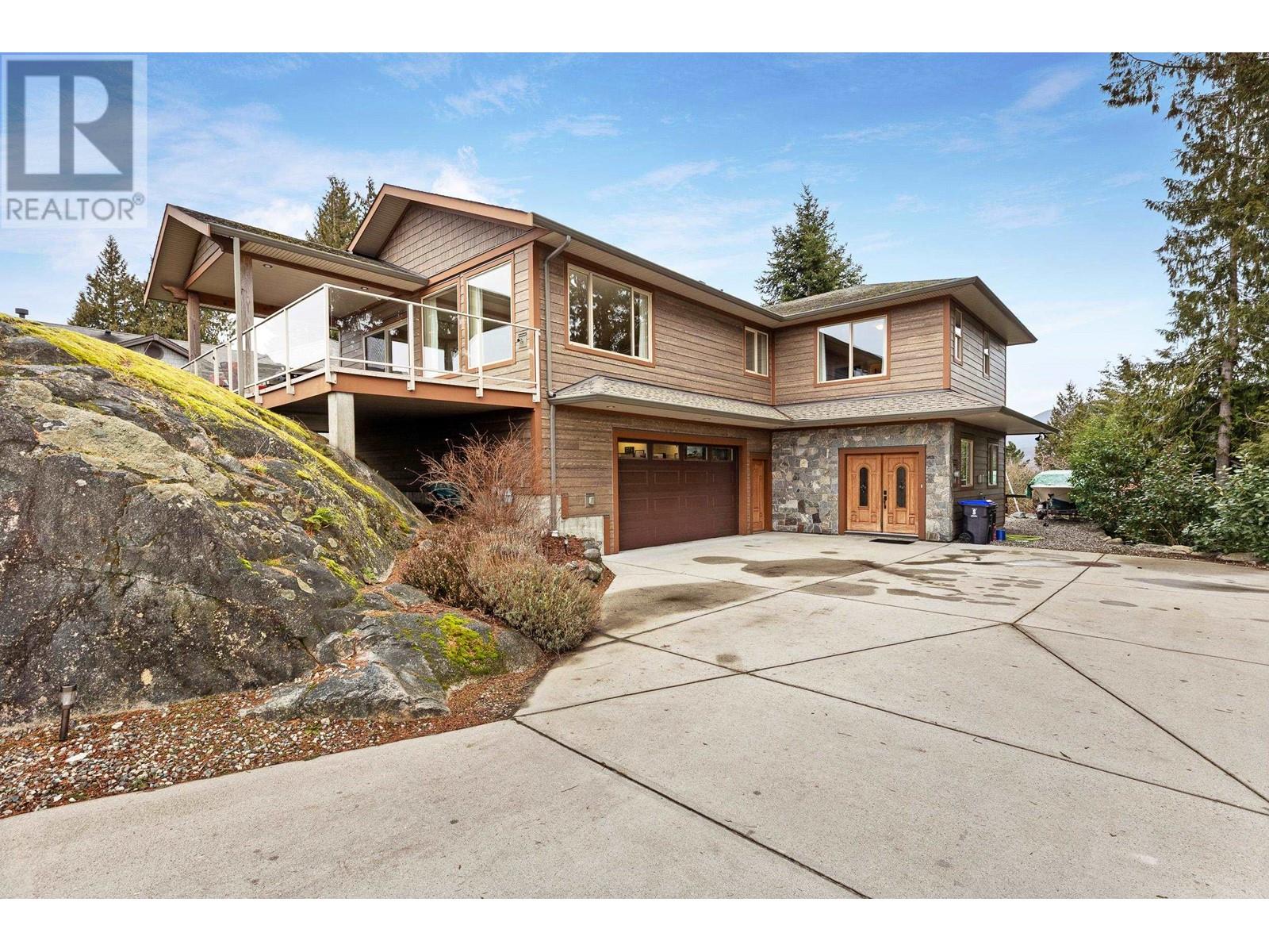 Property at 5781 GENNI'S WAY image 1