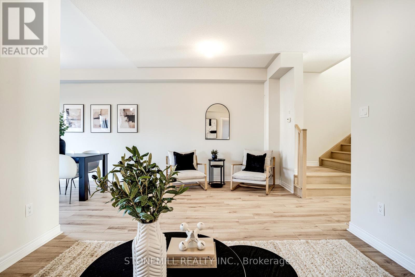26 Bentgrass Drive, Welland, Ontario  L3B 0H3 - Photo 8 - X11990334