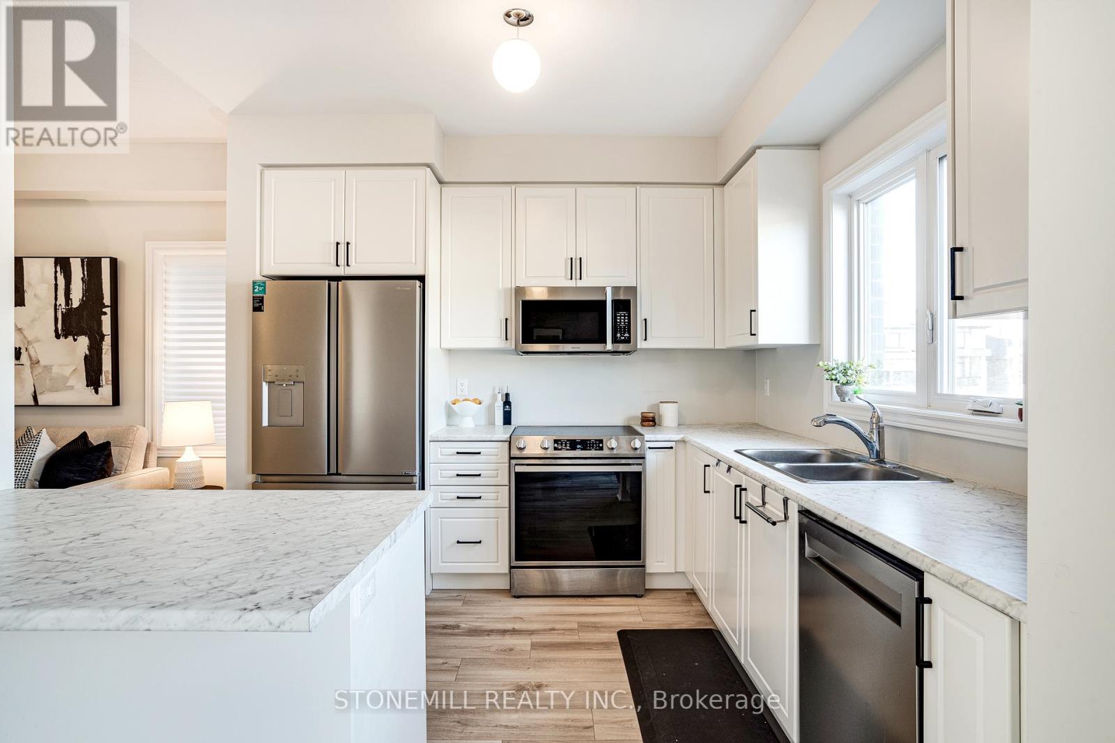 26 Bentgrass Drive, Welland, Ontario  L3B 0H3 - Photo 9 - X11990334