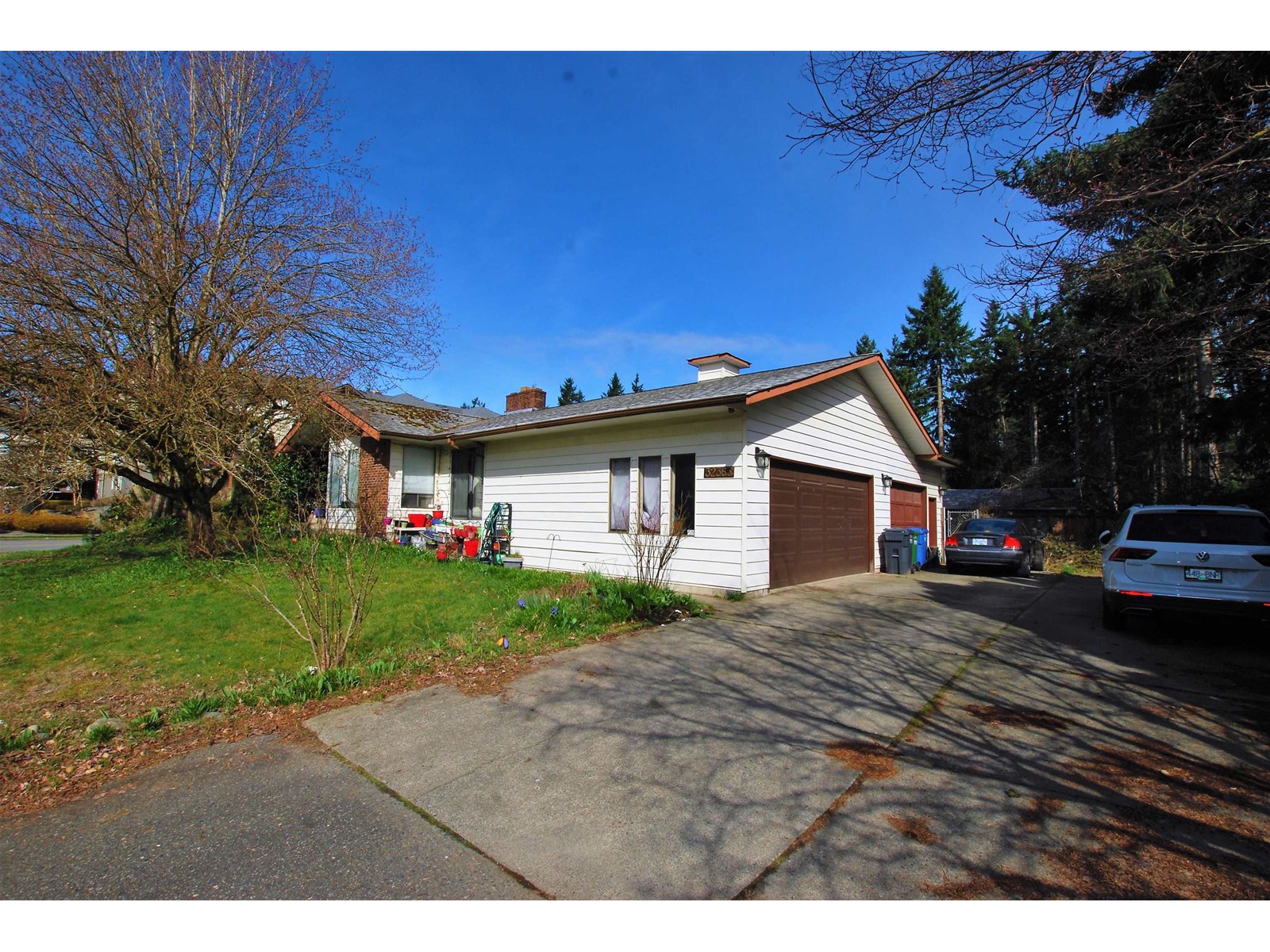 Property at 32365 DIAMOND CRESCENT image 1