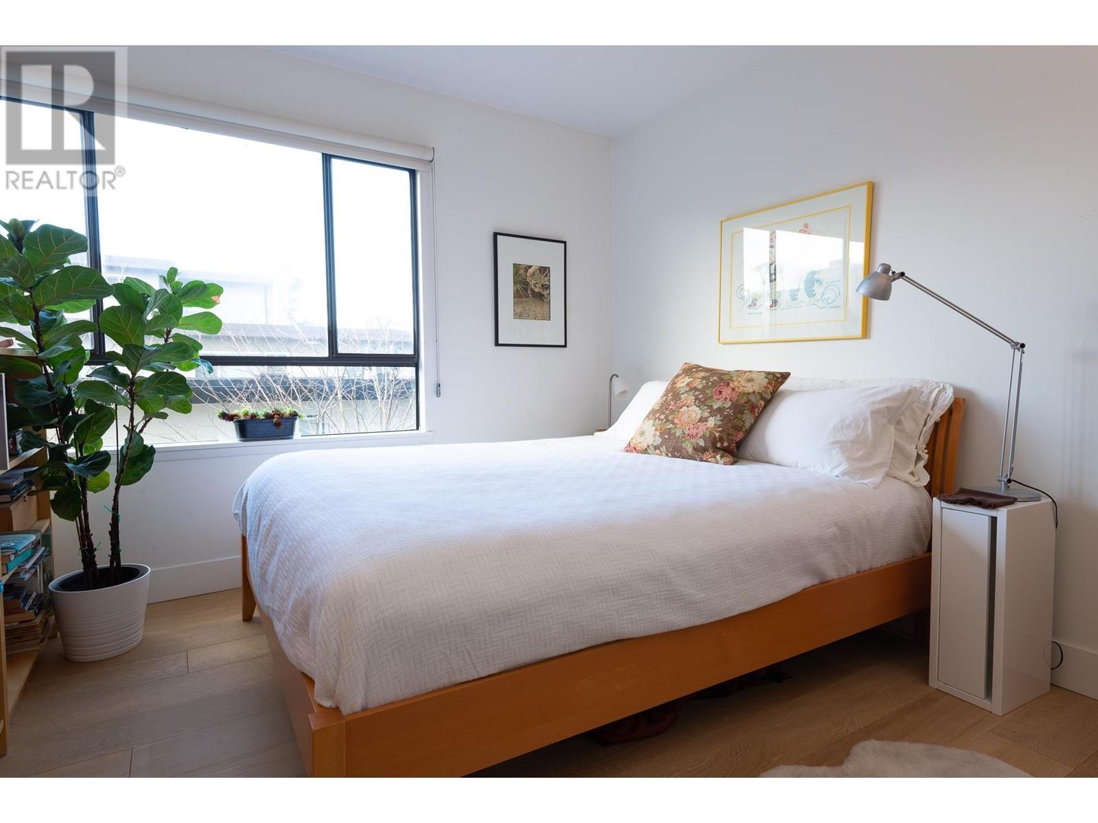 Listing Picture 23 of 38 : 301 1337 W 10TH AVENUE, Vancouver / 溫哥華 - 魯藝地產 Yvonne Lu Group - MLS Medallion Club Member