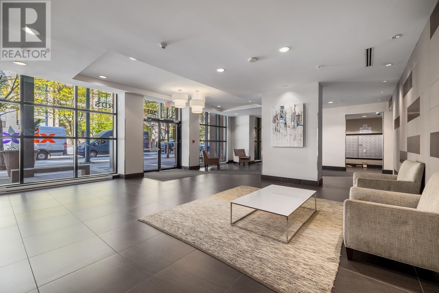 Listing Picture 35 of 39 : TH103 1088 RICHARDS STREET, Vancouver / 溫哥華 - 魯藝地產 Yvonne Lu Group - MLS Medallion Club Member