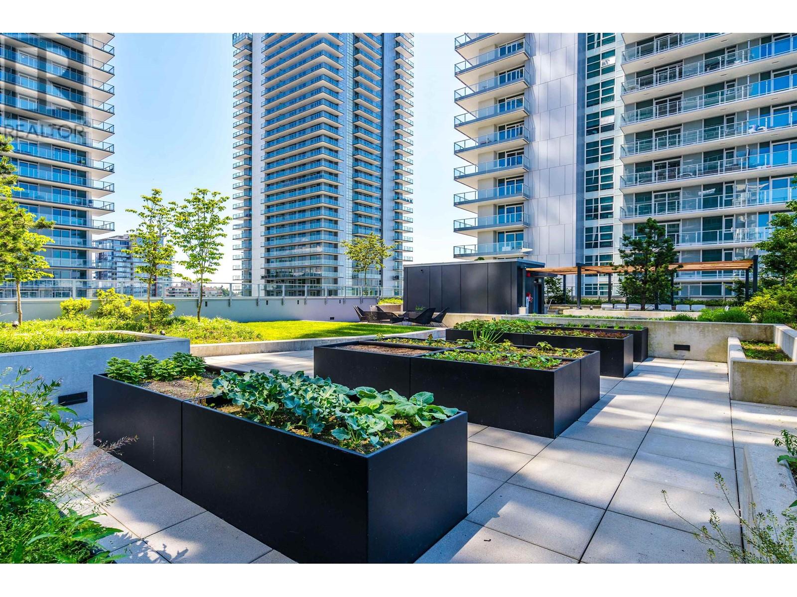 Listing Picture 27 of 29 : 2305 3809 EVERGREEN PLACE, Burnaby / 本拿比 - 魯藝地產 Yvonne Lu Group - MLS Medallion Club Member