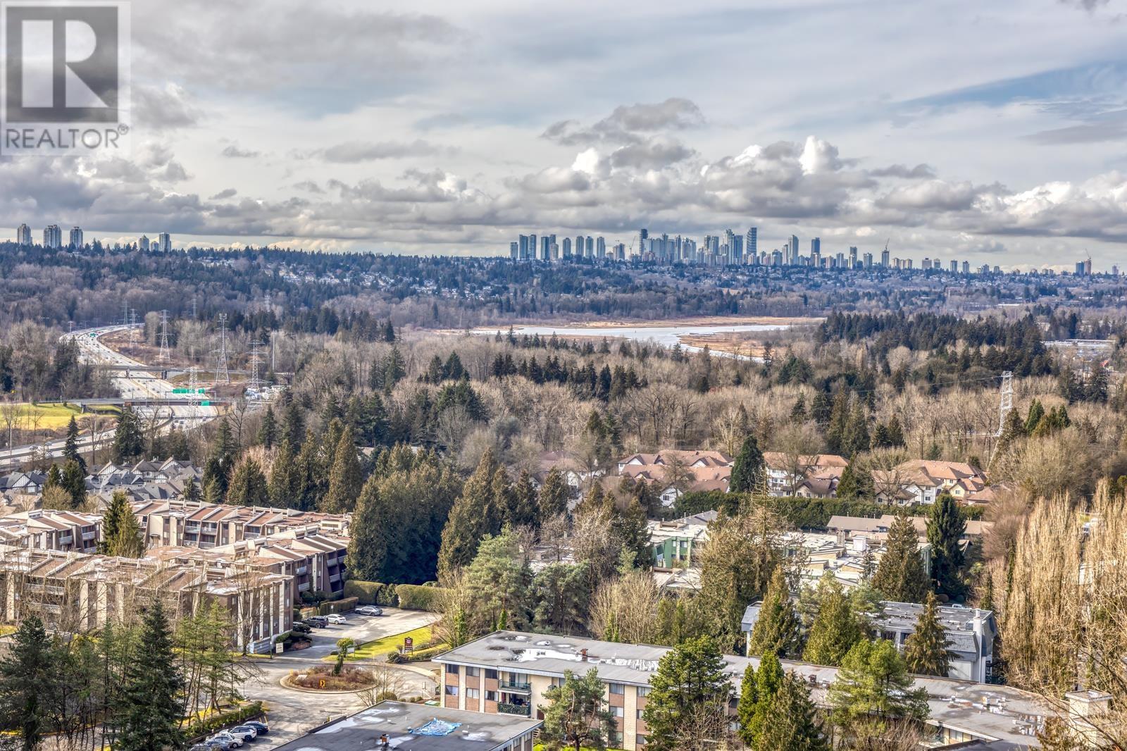 Listing Picture 23 of 40 : 2304 3755 BARTLETT COURT, Burnaby / 本拿比 - 魯藝地產 Yvonne Lu Group - MLS Medallion Club Member