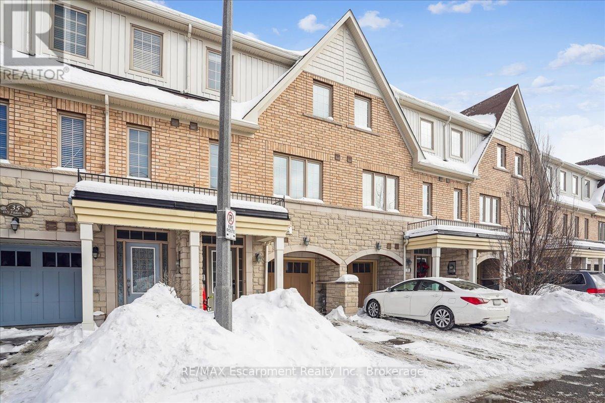 Property at 36 - 2171 FIDDLERS WAY image 3
