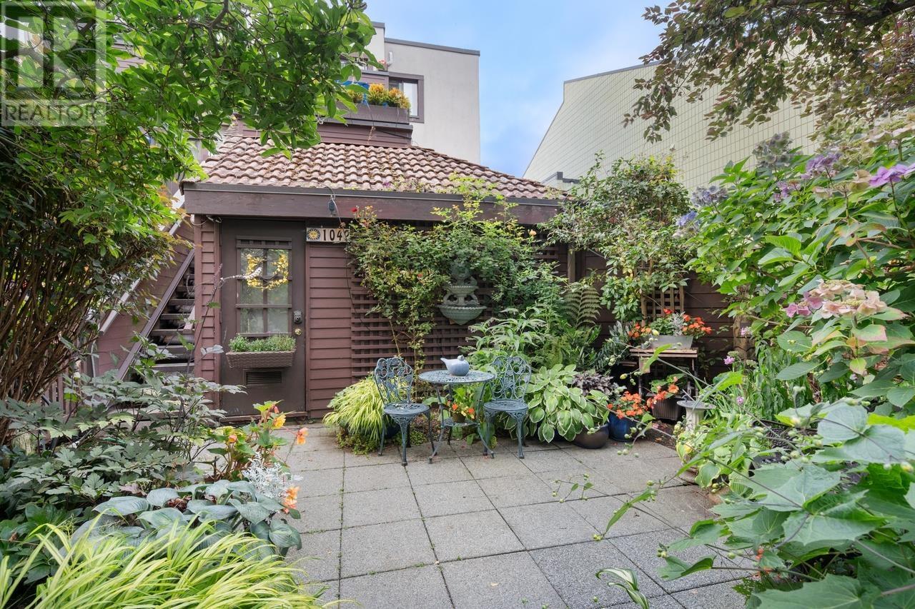 Listing Picture 25 of 40 : 1042 IRONWORK PASSAGE, Vancouver / 溫哥華 - 魯藝地產 Yvonne Lu Group - MLS Medallion Club Member