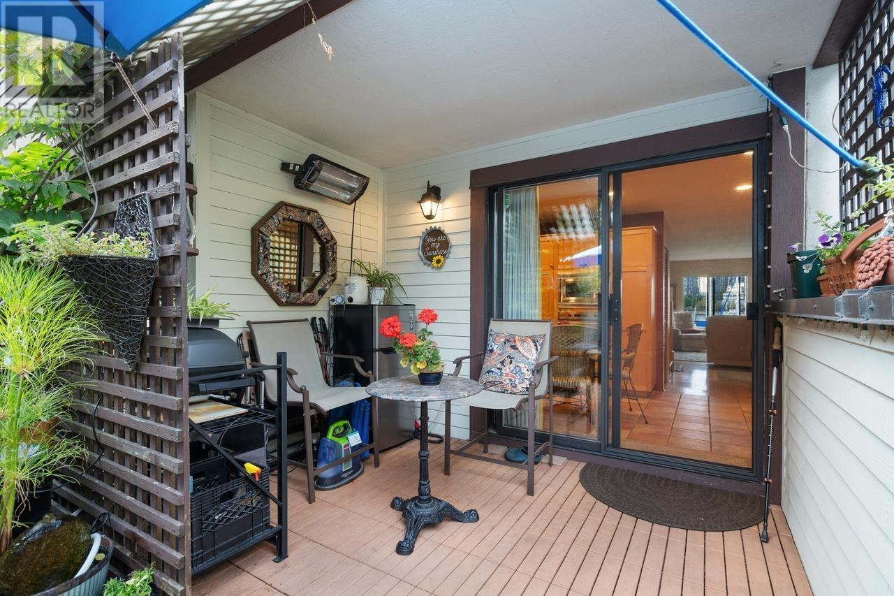 Listing Picture 21 of 40 : 1042 IRONWORK PASSAGE, Vancouver / 溫哥華 - 魯藝地產 Yvonne Lu Group - MLS Medallion Club Member