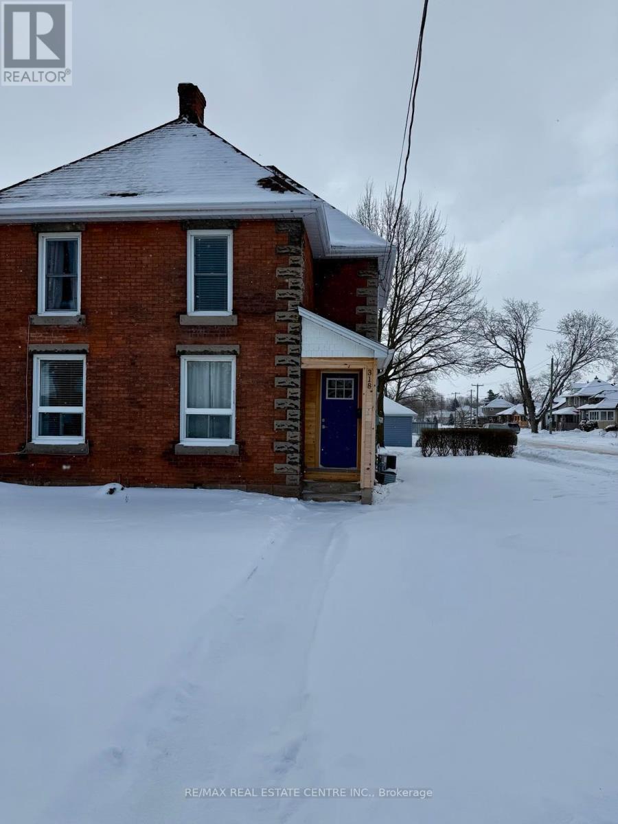 Property at 318 CLARENCE STREET image 1
