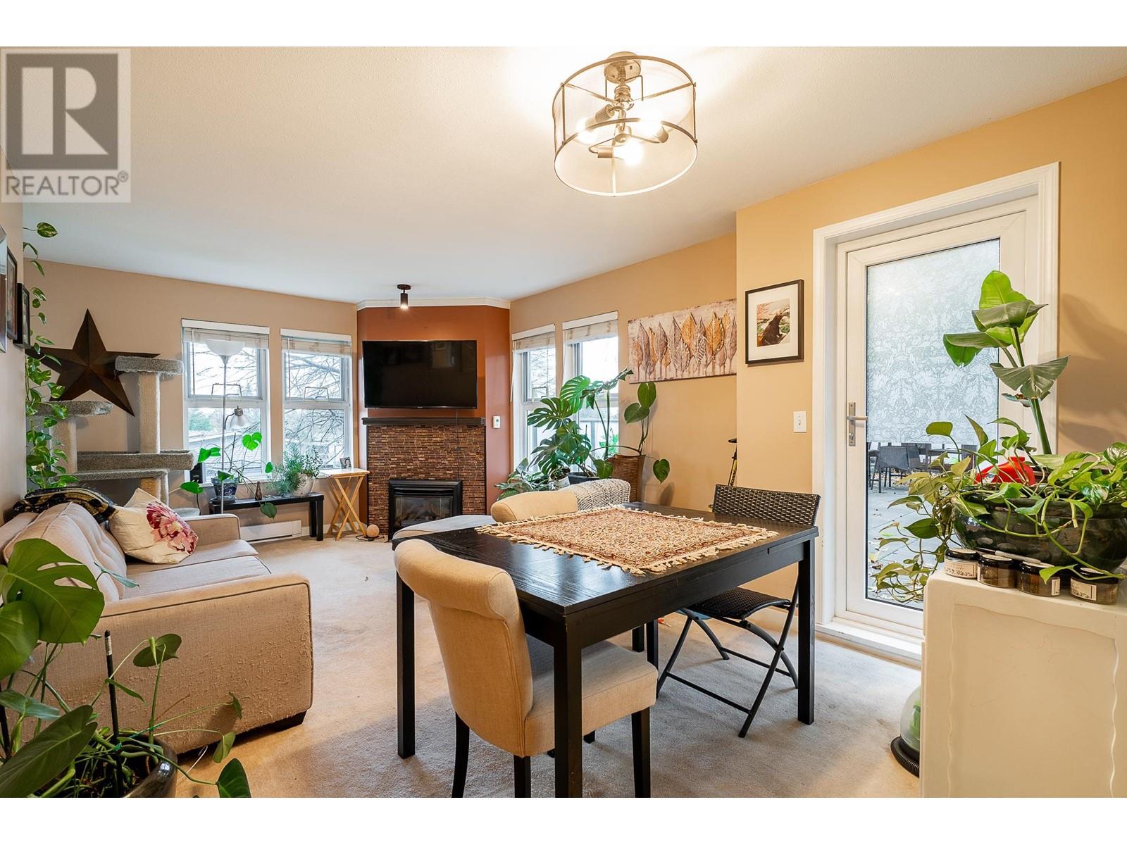 101 98 Laval Street, Coquitlam, British Columbia  V3K 6S9 - Photo 5 - R2964373