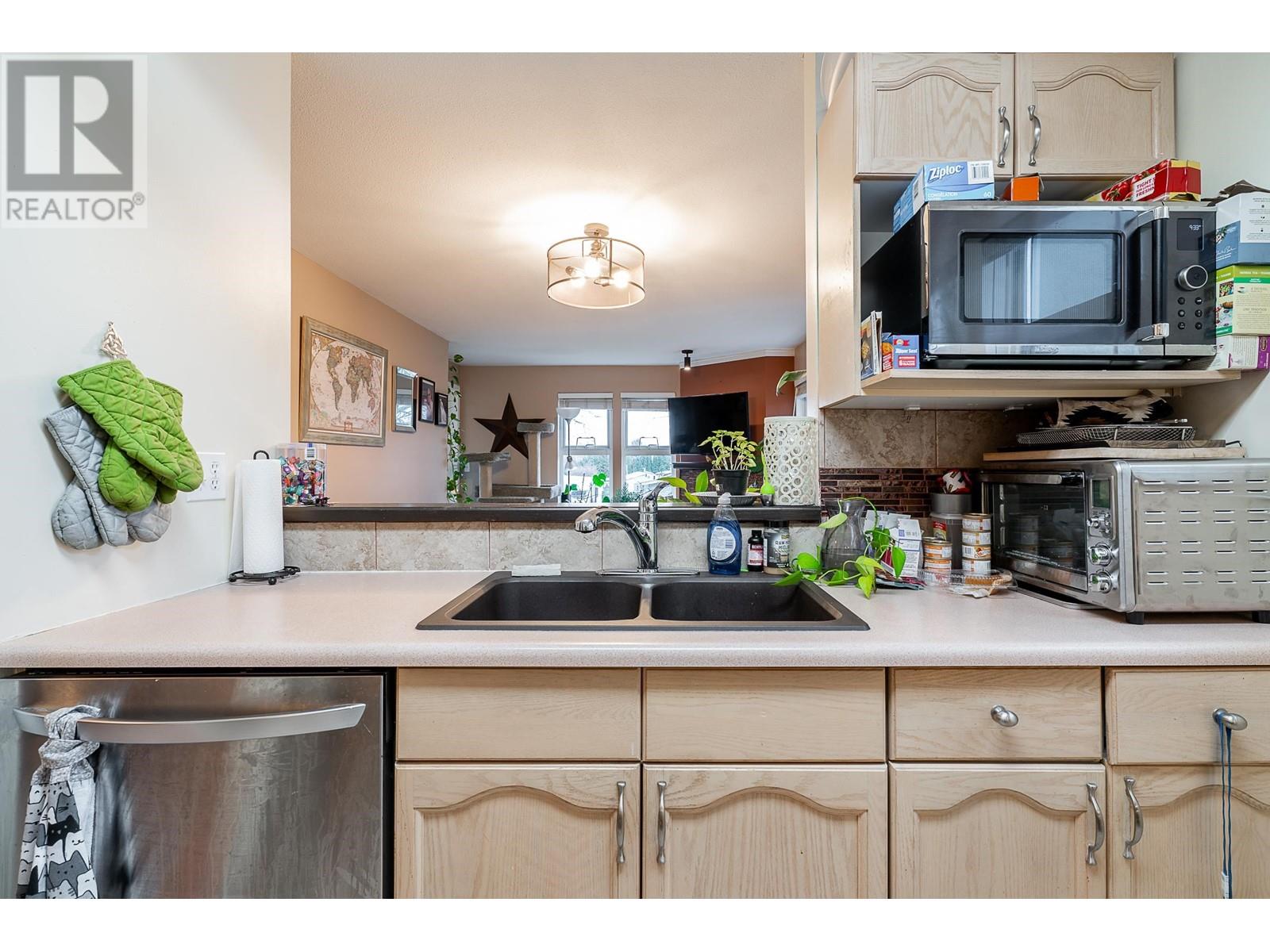 101 98 Laval Street, Coquitlam, British Columbia  V3K 6S9 - Photo 9 - R2964373
