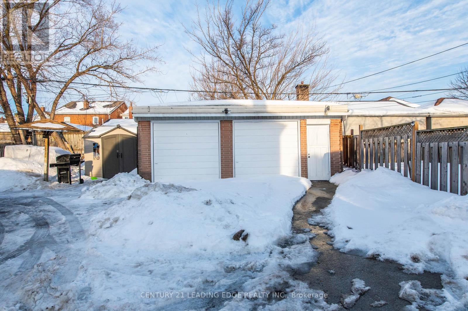 65 Branstone Road, Toronto, Ontario  M6E 4E3 - Photo 40 - W11984135