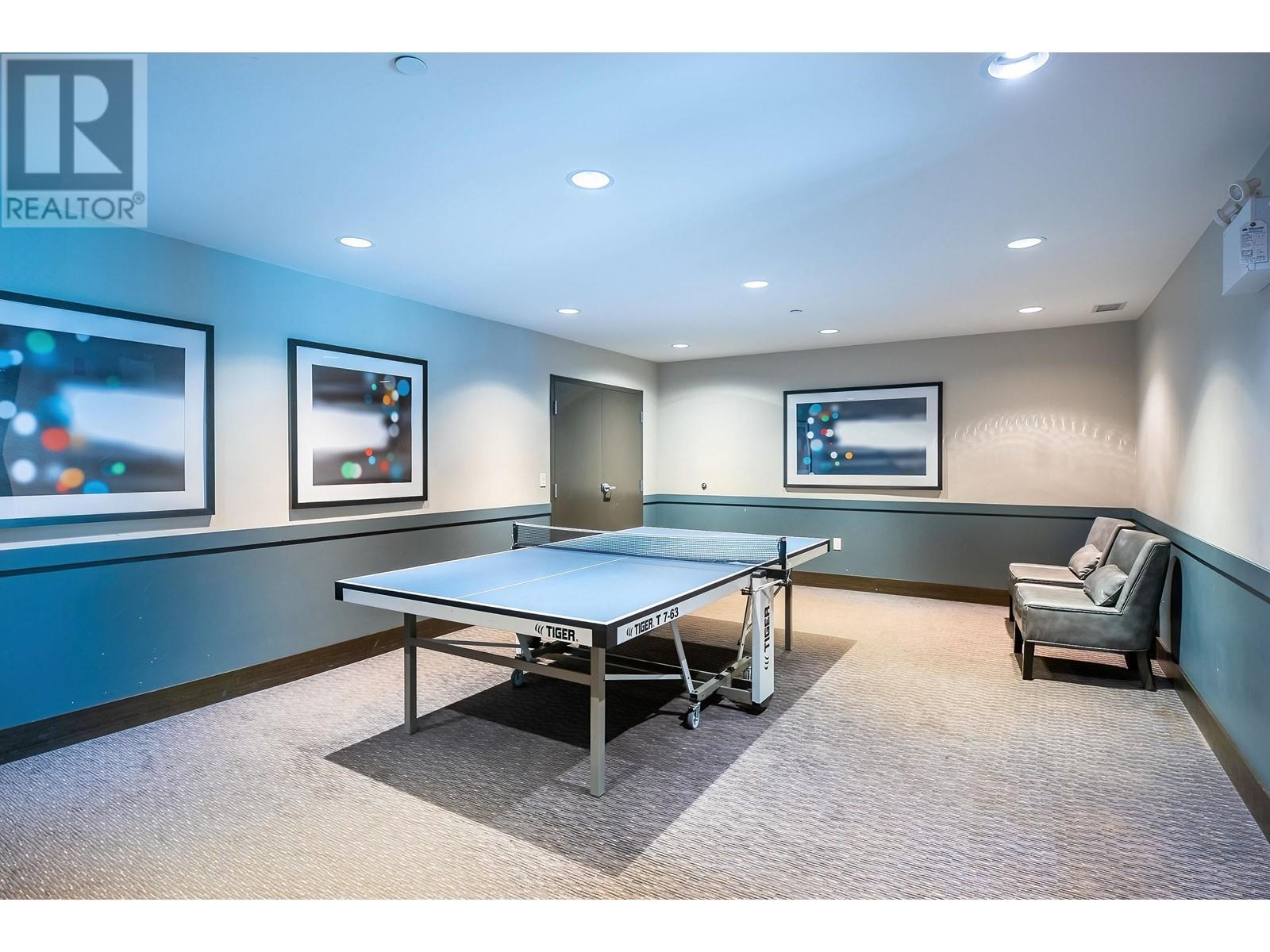 Listing Picture 27 of 30 : 317 9388 MCKIM WAY, Richmond / 烈治文 - 魯藝地產 Yvonne Lu Group - MLS Medallion Club Member