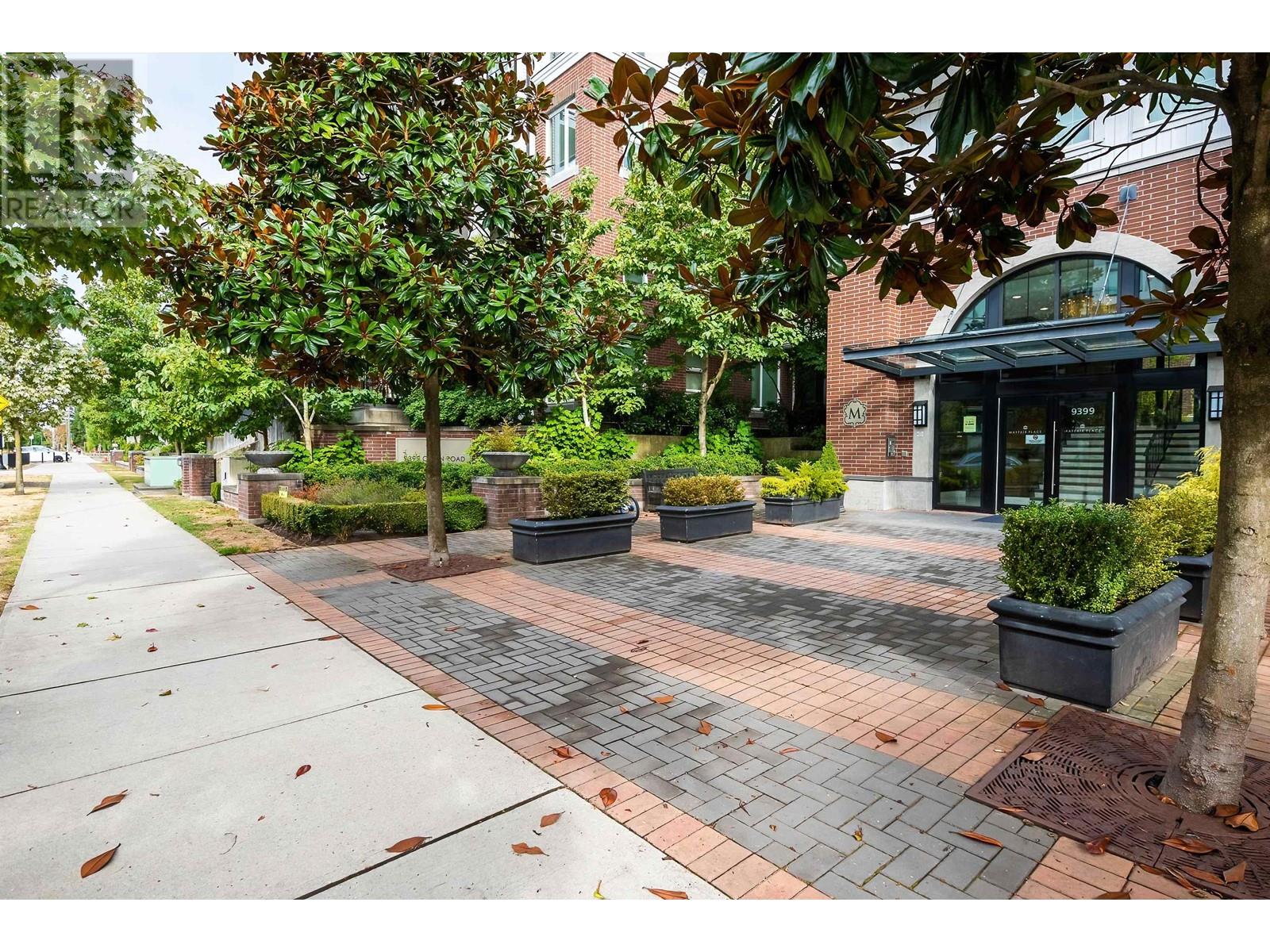 317 9388 MCKIM WAY, Richmond