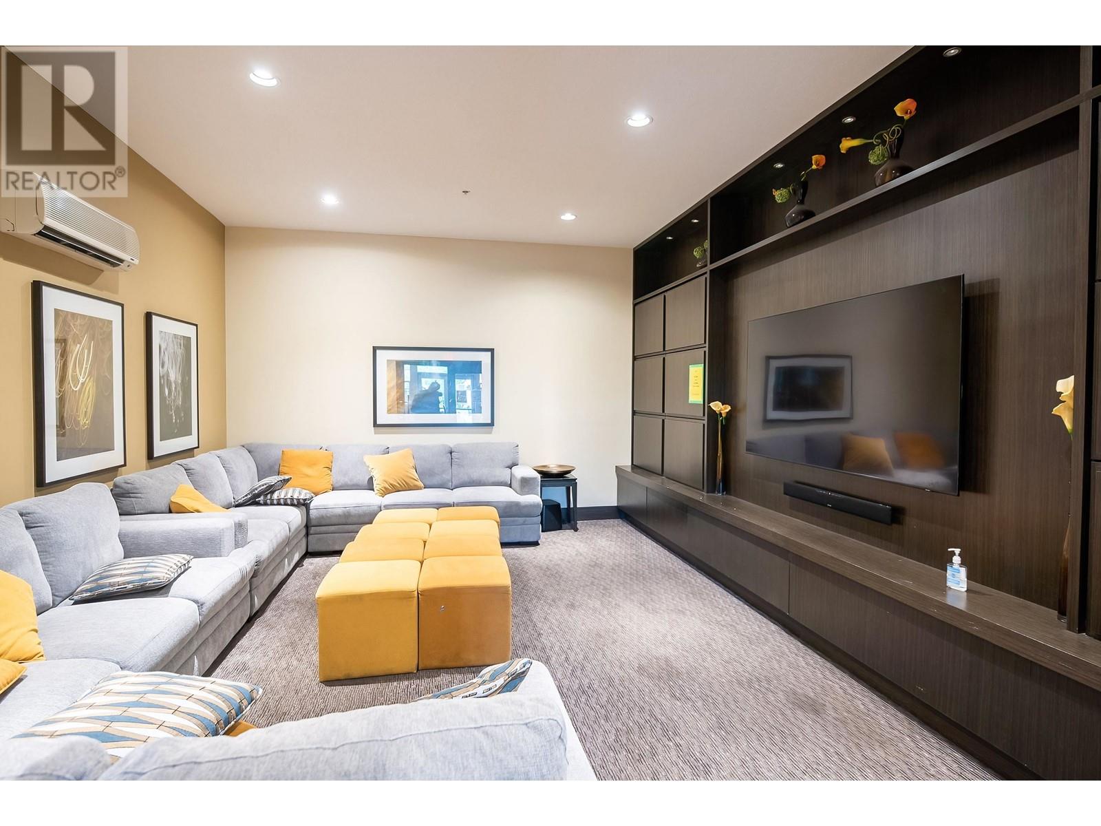 Listing Picture 23 of 30 : 317 9388 MCKIM WAY, Richmond / 烈治文 - 魯藝地產 Yvonne Lu Group - MLS Medallion Club Member