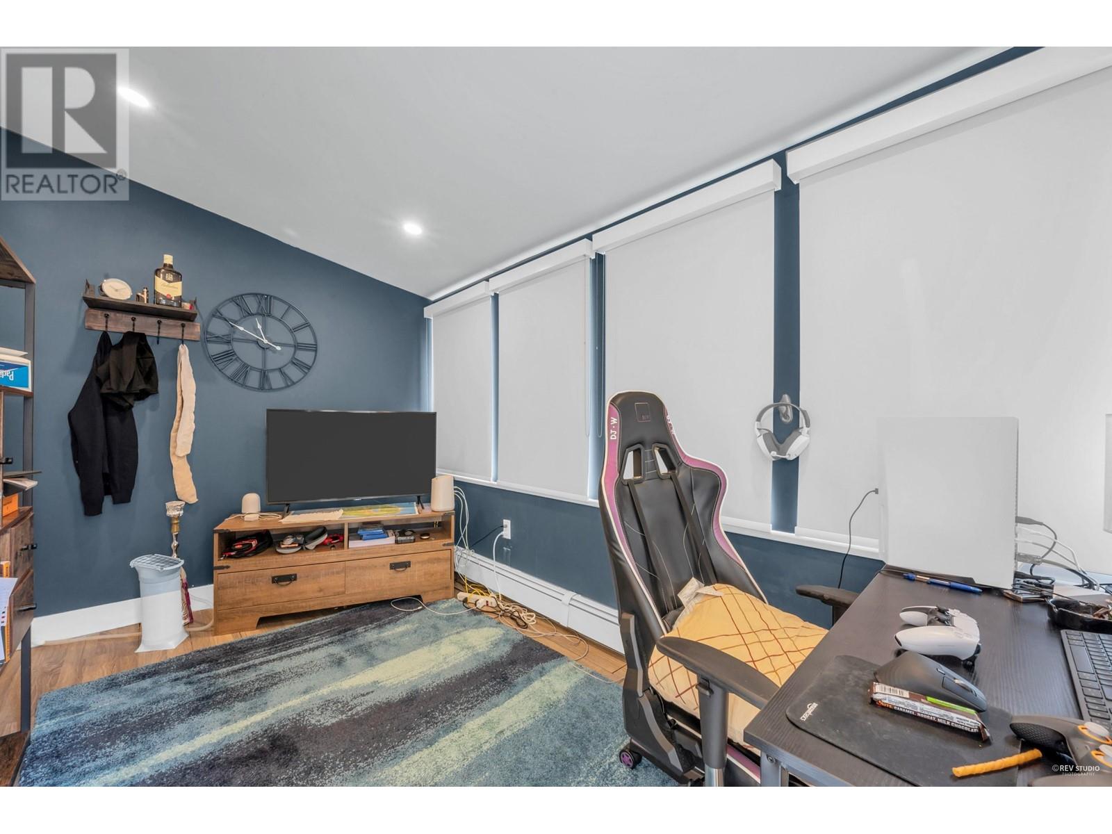 819 Prospect Avenue, North Vancouver, British Columbia  V7R 2M2 - Photo 36 - R2971223