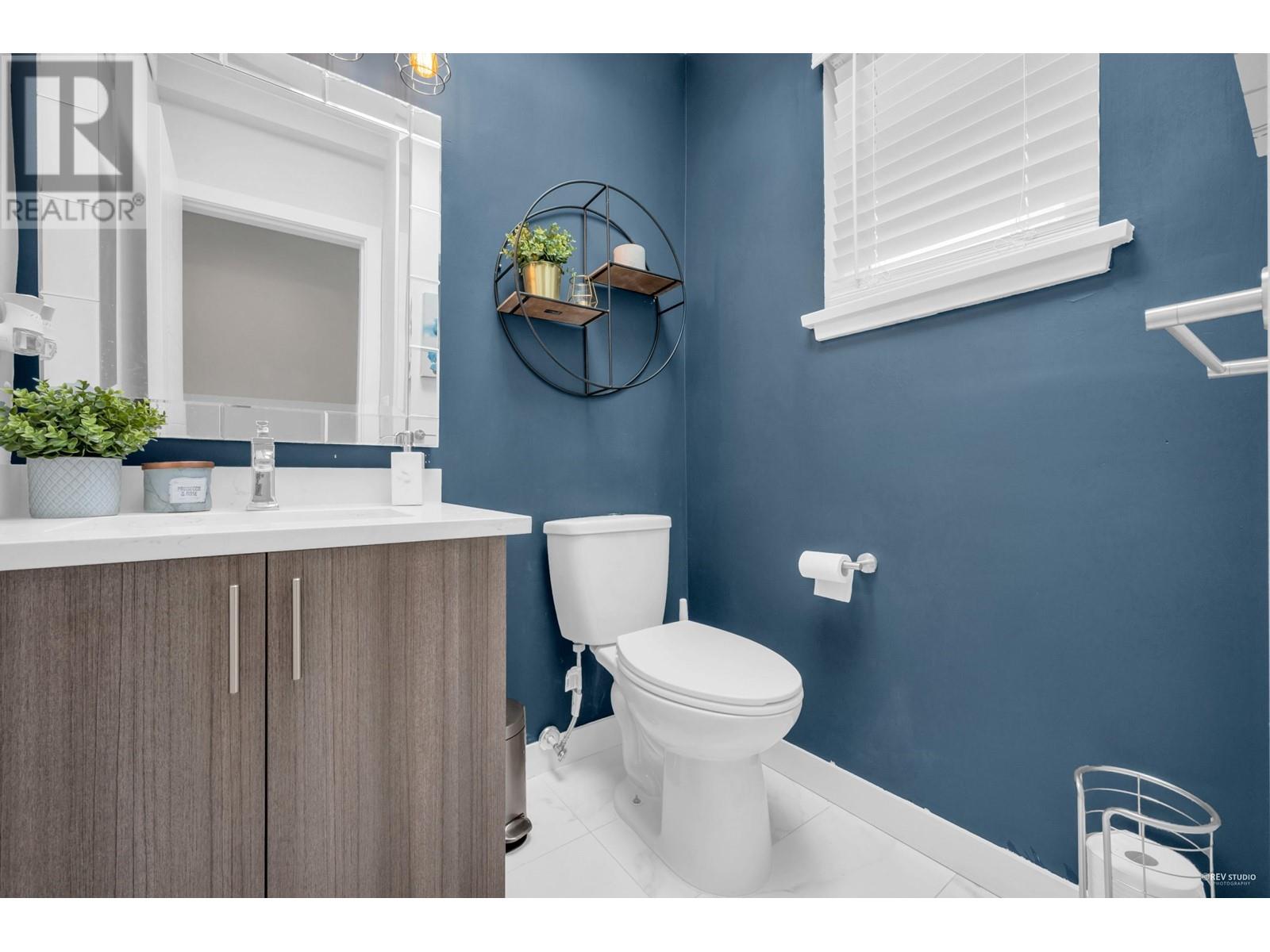 819 Prospect Avenue, North Vancouver, British Columbia  V7R 2M2 - Photo 16 - R2971223