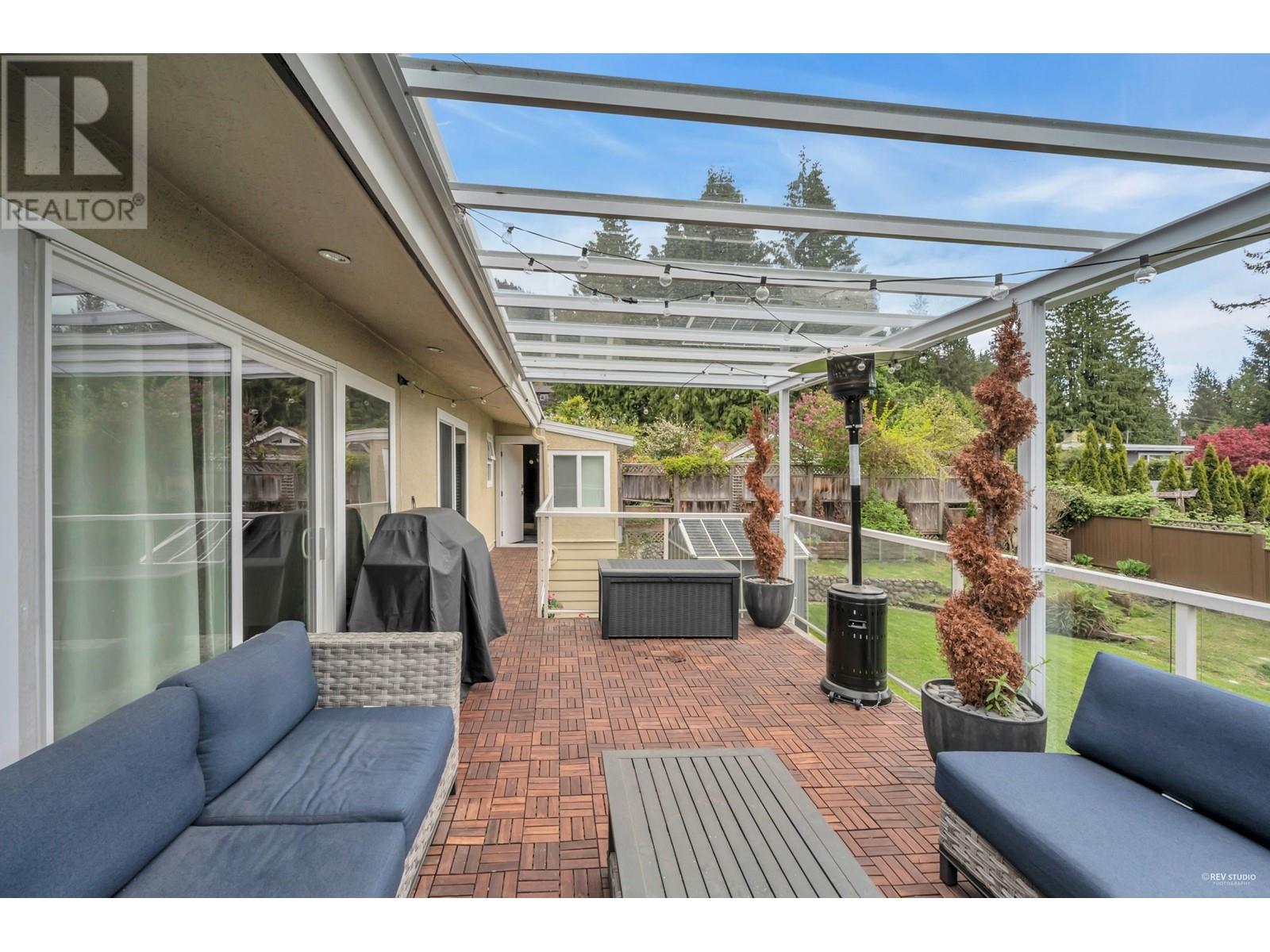 819 Prospect Avenue, North Vancouver, British Columbia  V7R 2M2 - Photo 35 - R2971223