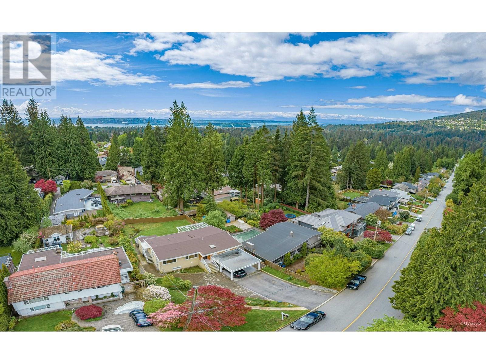 819 Prospect Avenue, North Vancouver, British Columbia  V7R 2M2 - Photo 40 - R2971223