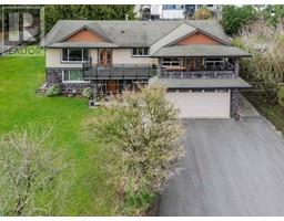 3072 LAZY A STREET, Coquitlam, British Columbia