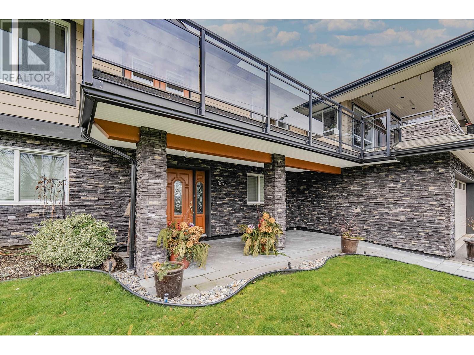 3072 Lazy A Street, Coquitlam, British Columbia  V3C 3N9 - Photo 4 - R2970508