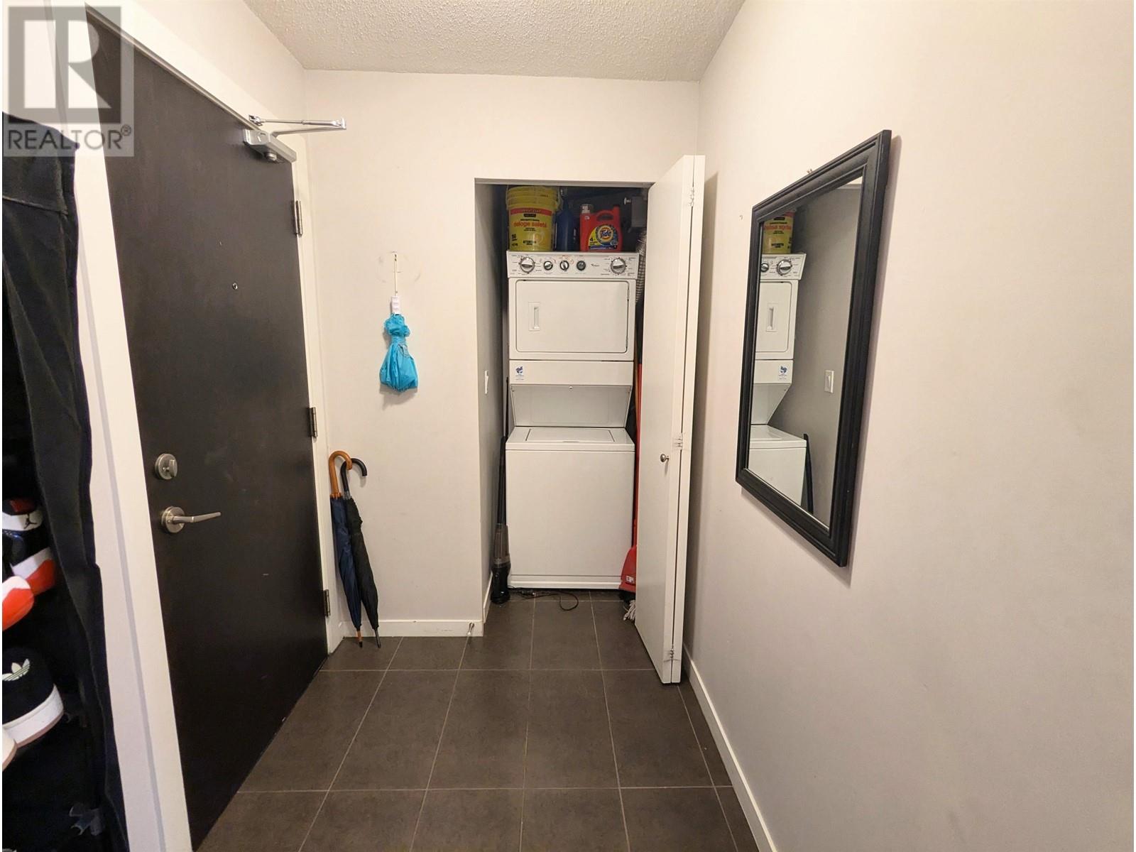 2009 2133 Douglas Road, Burnaby, British Columbia  V5C 0E9 - Photo 9 - R2969776