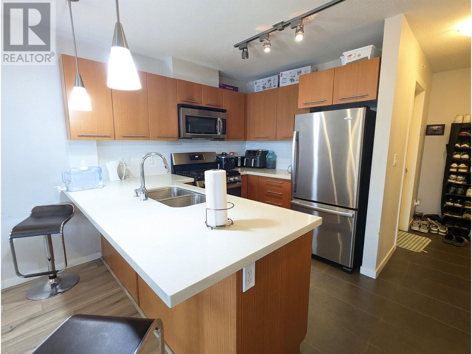 2009 2133 Douglas Road, Burnaby, British Columbia  V5C 0E9 - Photo 3 - R2969776