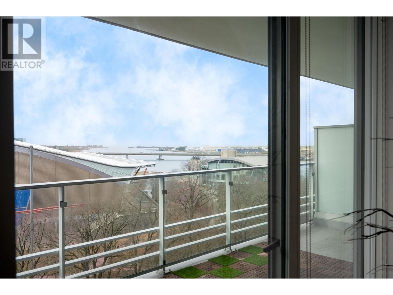 Listing Picture 6 of 18 : 705 6622 PEARSON WAY, Richmond / 烈治文 - 魯藝地產 Yvonne Lu Group - MLS Medallion Club Member