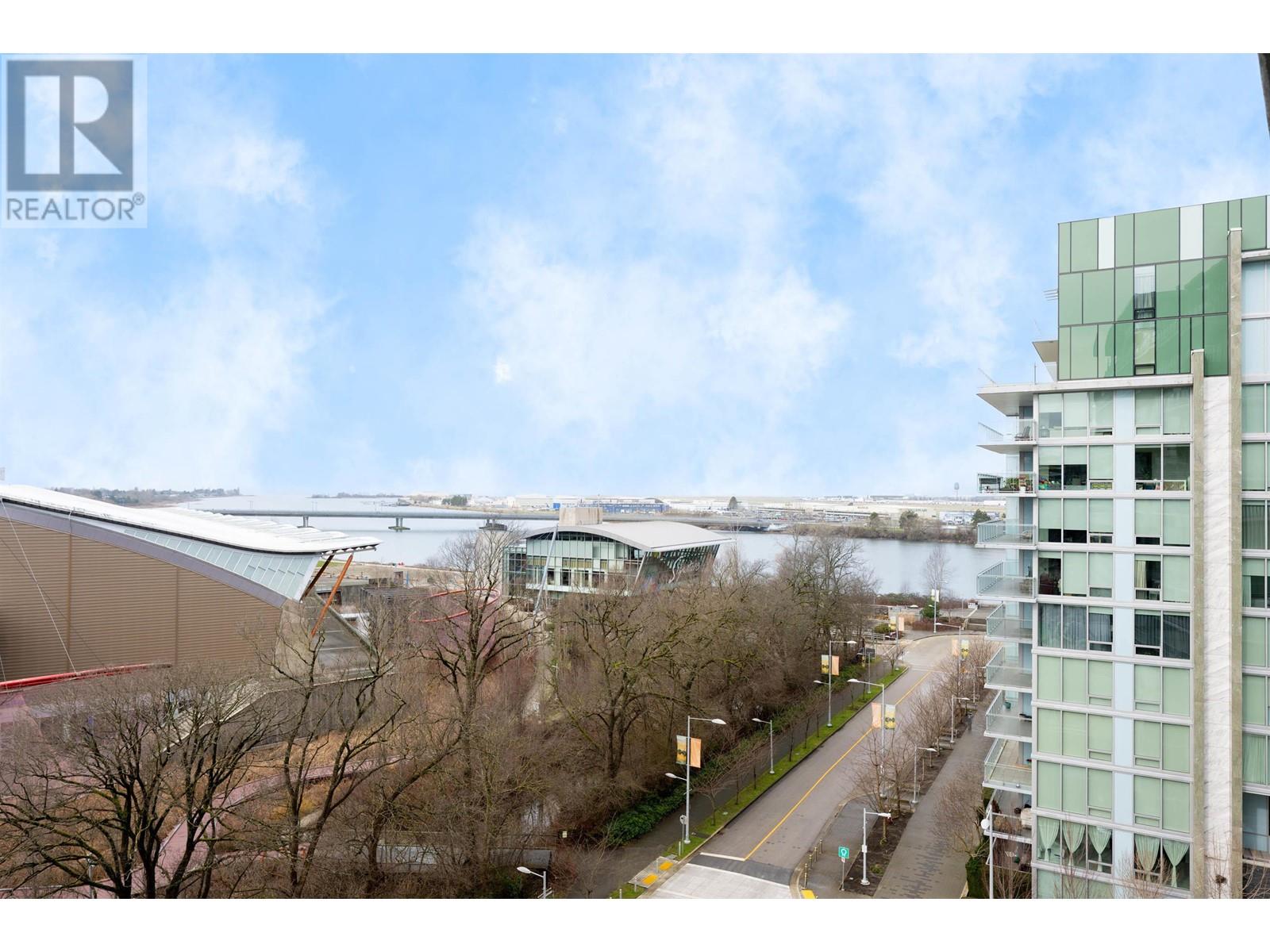 Listing Picture 8 of 18 : 705 6622 PEARSON WAY, Richmond / 烈治文 - 魯藝地產 Yvonne Lu Group - MLS Medallion Club Member