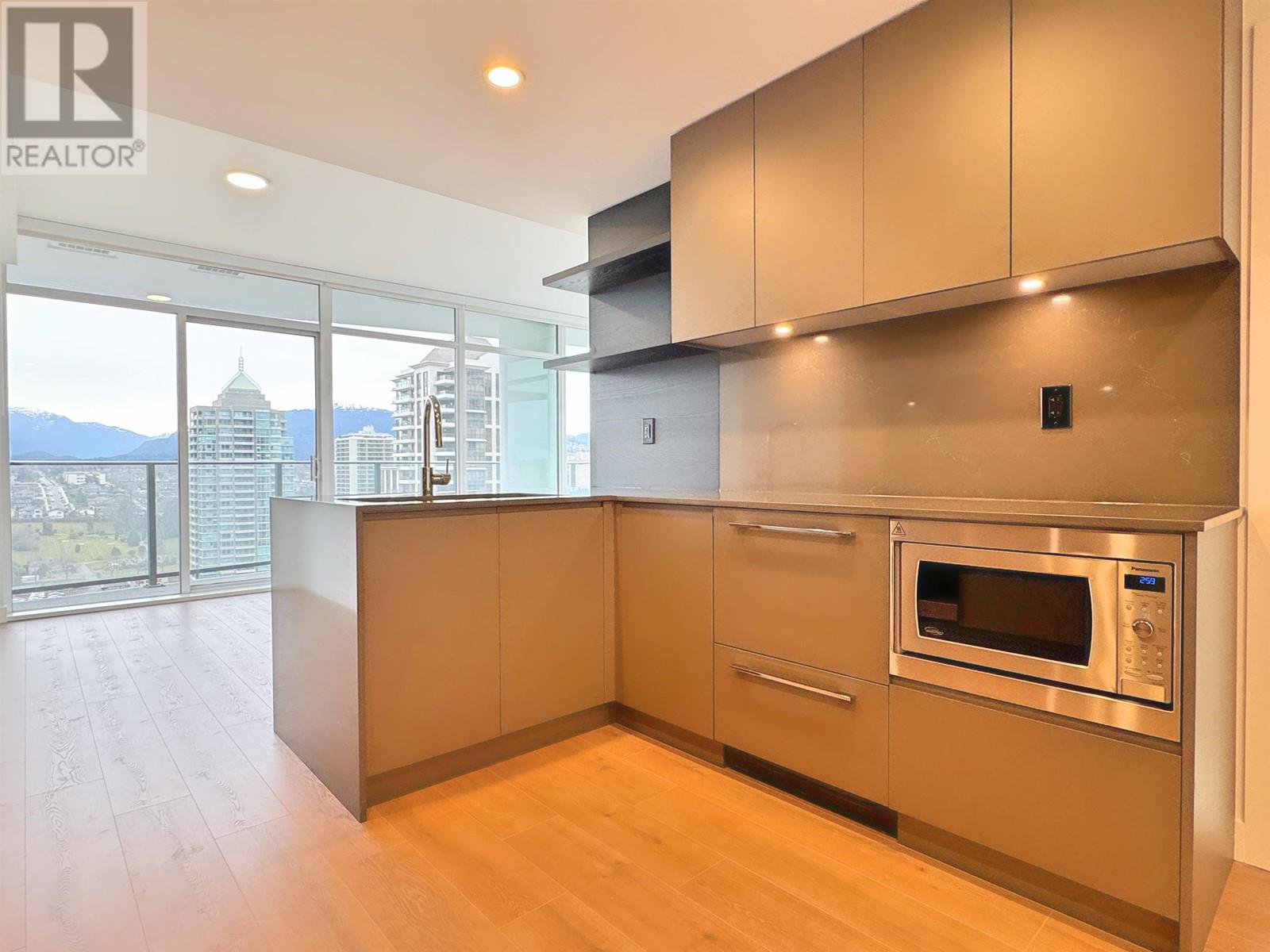 Listing Picture 10 of 40 : 2206 2181 MADISON AVENUE, Burnaby / 本拿比 - 魯藝地產 Yvonne Lu Group - MLS Medallion Club Member