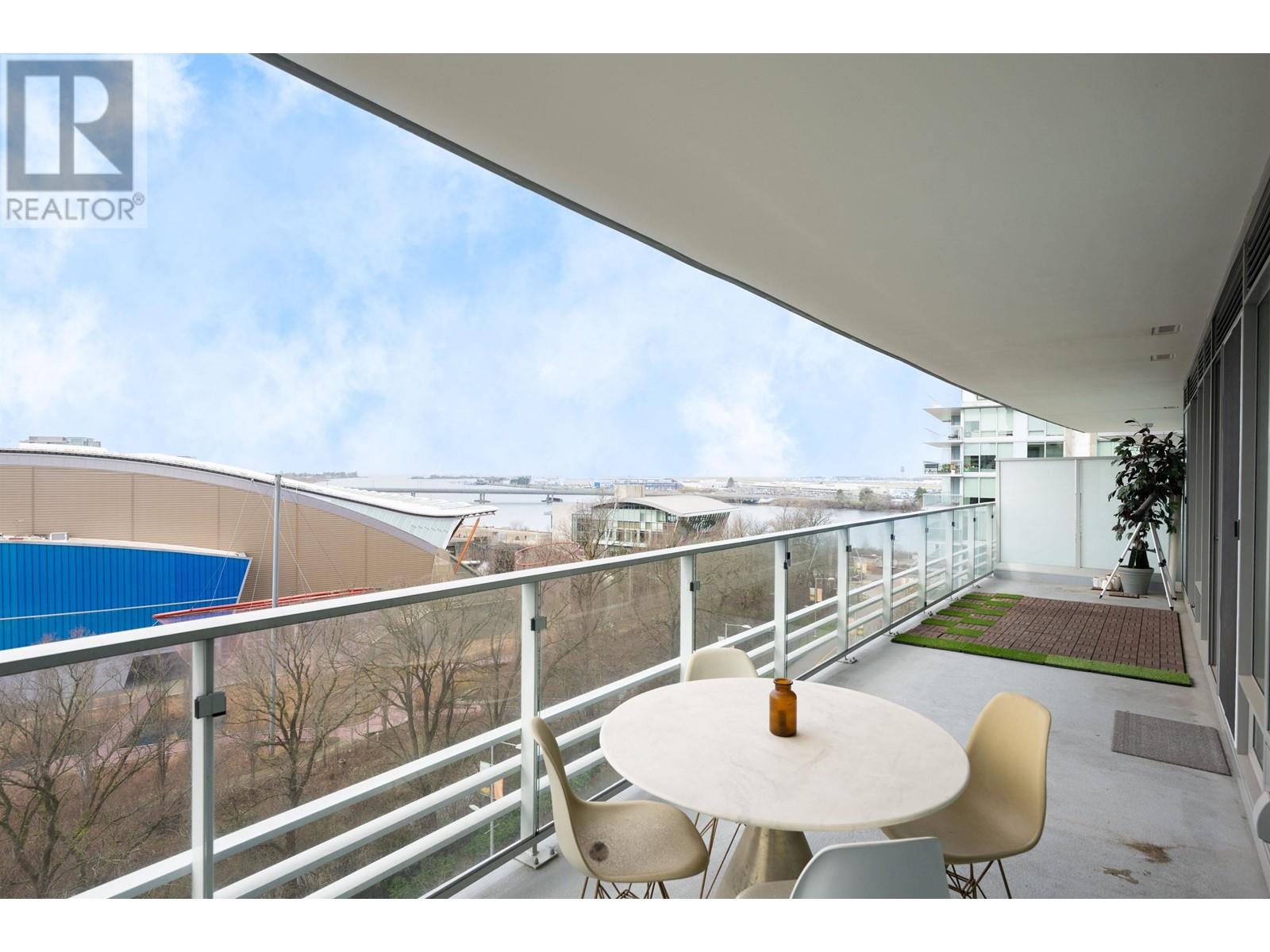 Listing Picture 7 of 18 : 705 6622 PEARSON WAY, Richmond / 烈治文 - 魯藝地產 Yvonne Lu Group - MLS Medallion Club Member