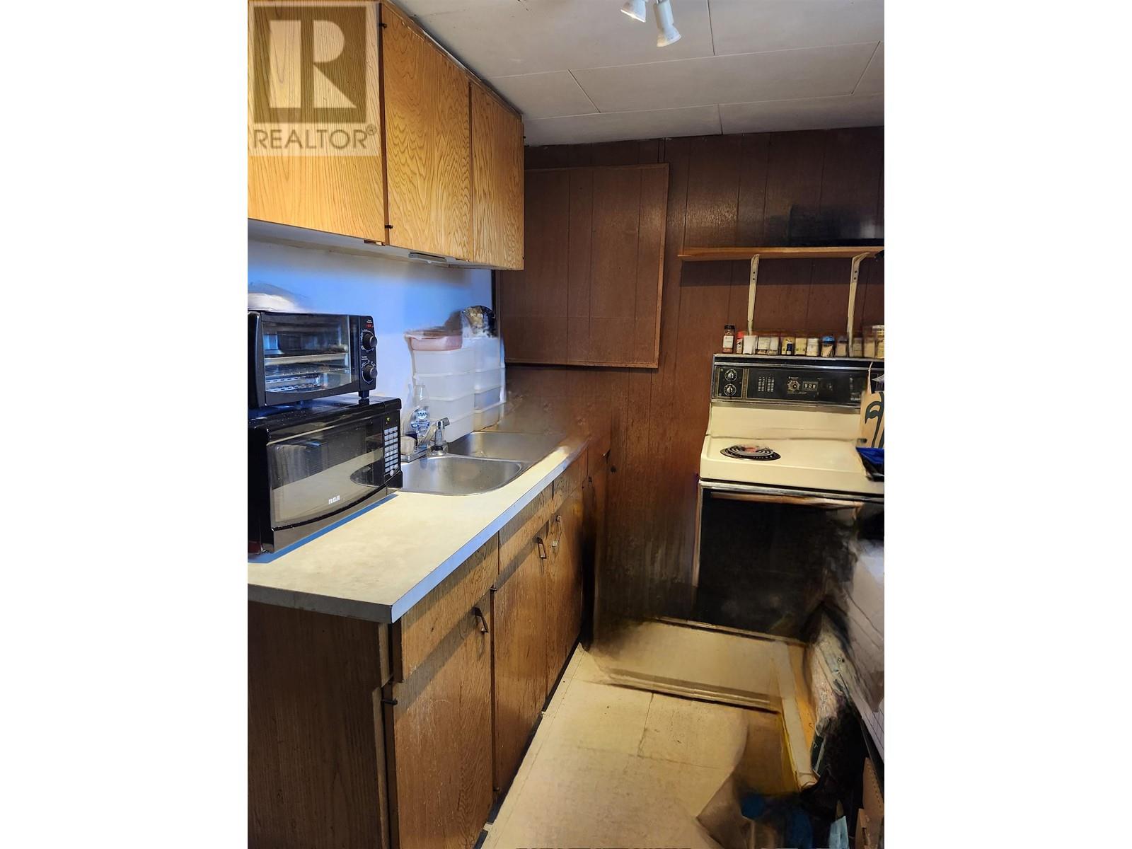 2566 Venables Street, Vancouver, British Columbia  V5K 2R1 - Photo 3 - R2971255
