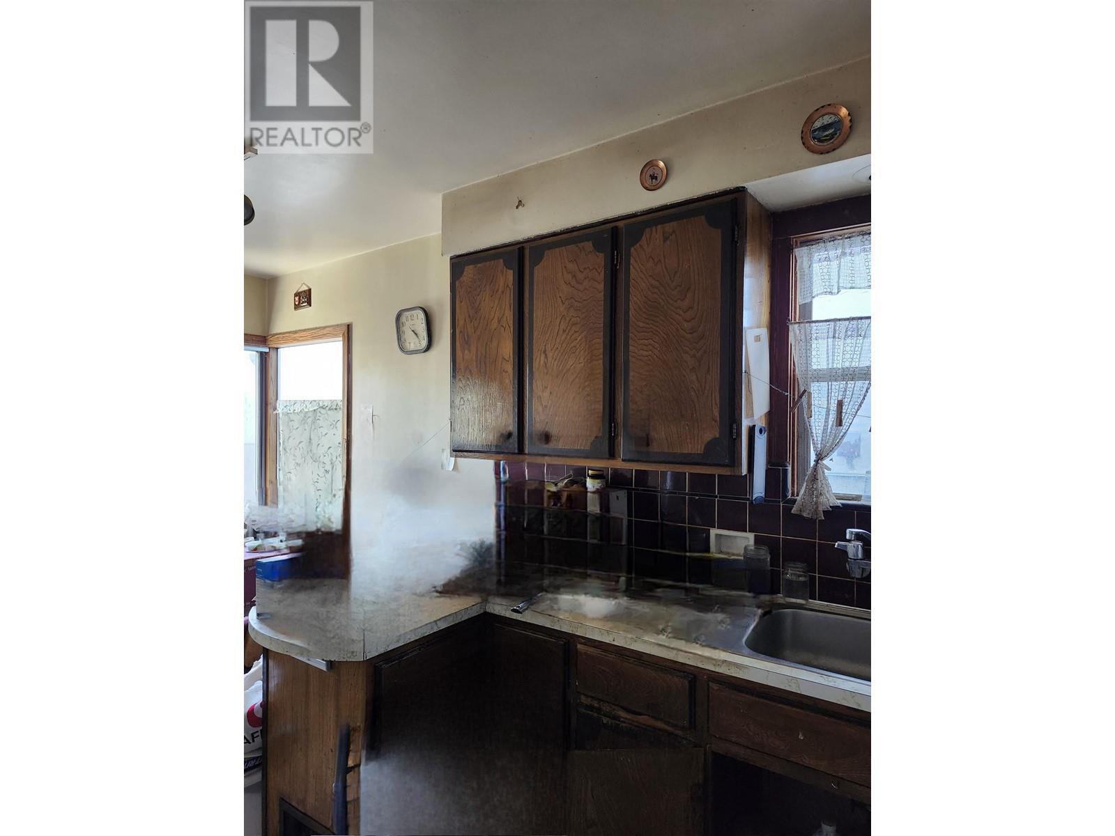 2566 Venables Street, Vancouver, British Columbia  V5K 2R1 - Photo 4 - R2971255