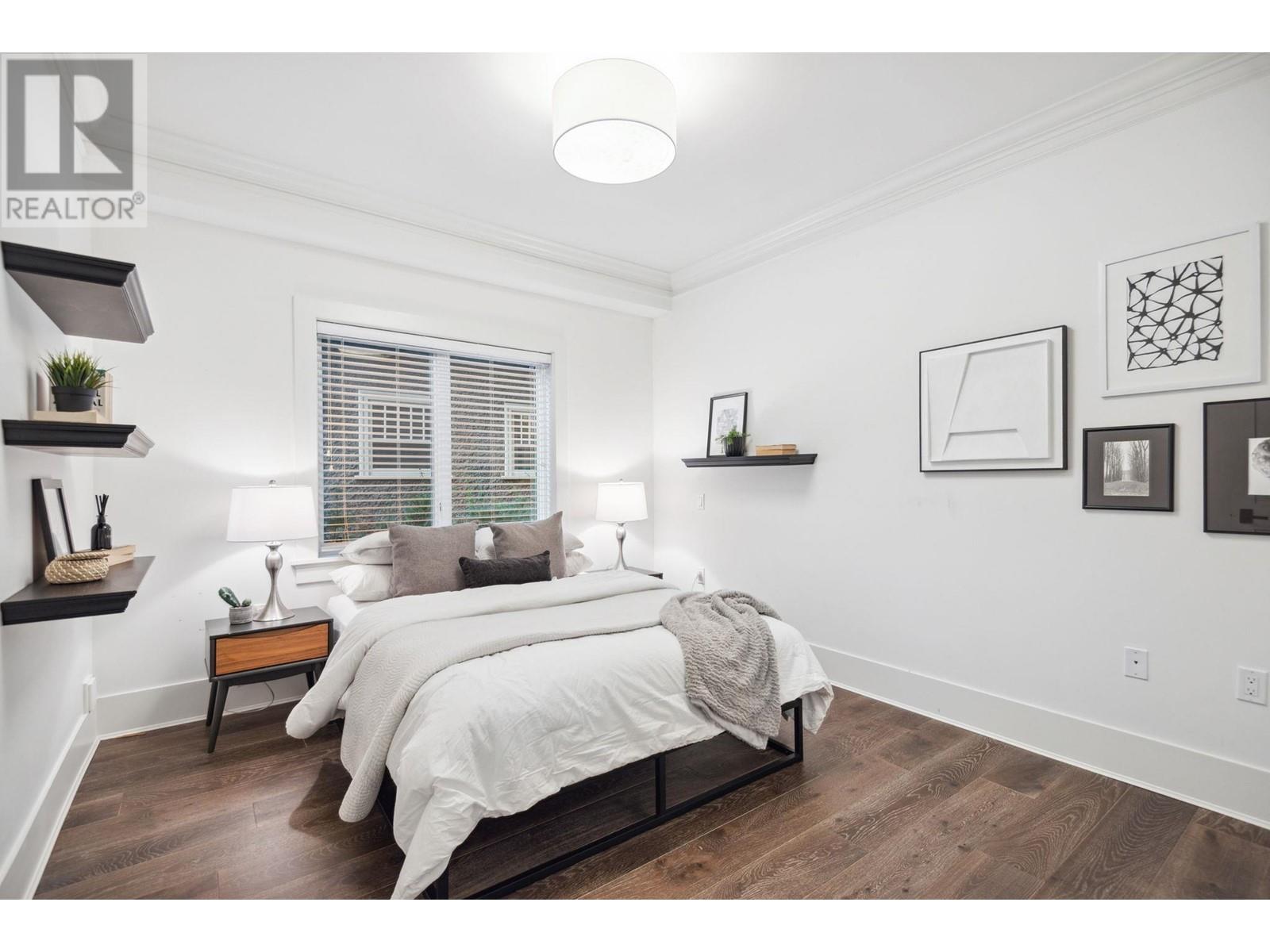 Listing Picture 16 of 24 : 3182 BURRARD STREET, Vancouver / 溫哥華 - 魯藝地產 Yvonne Lu Group - MLS Medallion Club Member