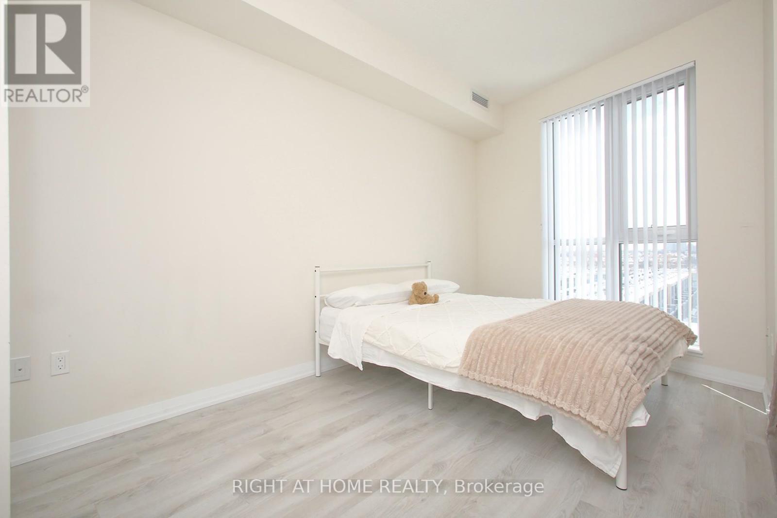 408 - 65 Watergarden Drive, Mississauga, Ontario  L5R 0G9 - Photo 20 - W11990527