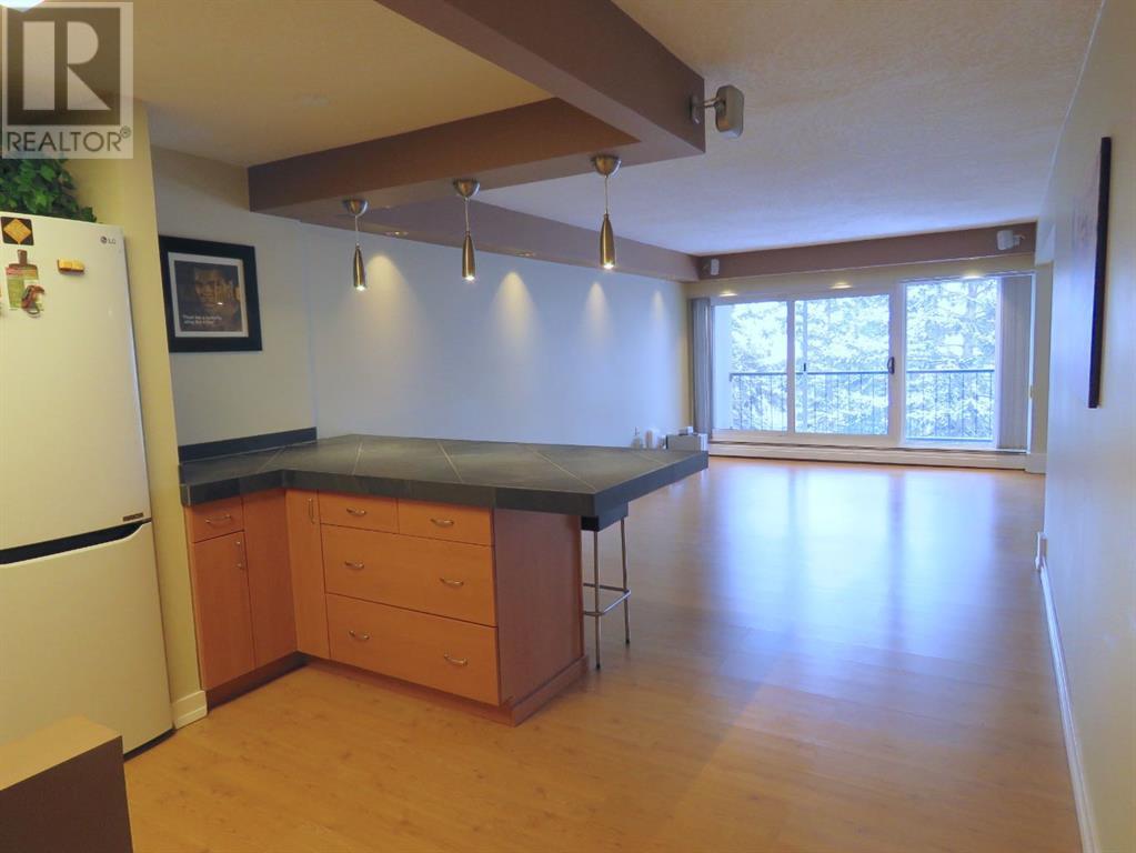 Property at 204, 328 Cedar Crescent SW image 5