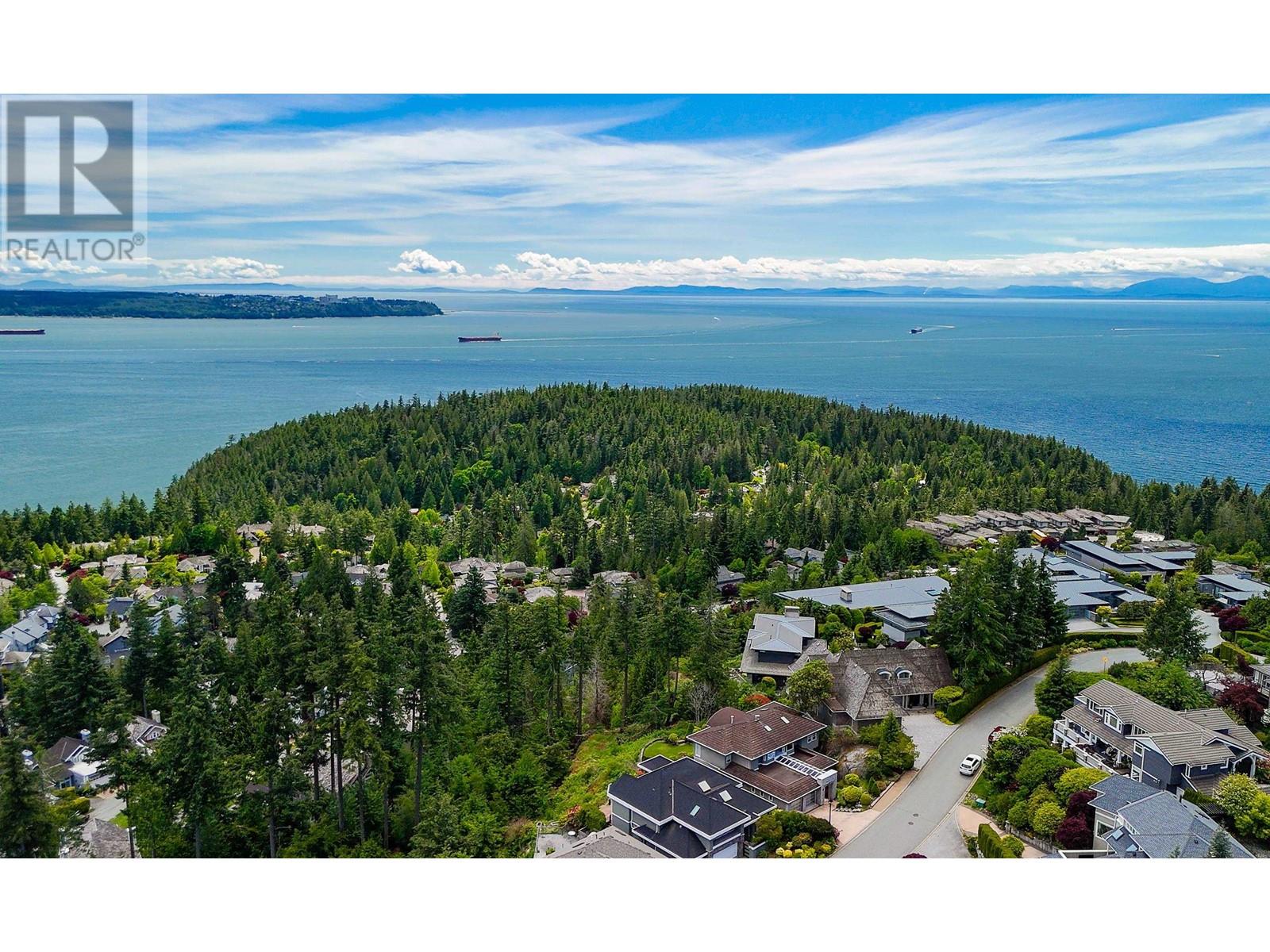 5401 West Vista Court, West Vancouver, British Columbia  V7W 3G8 - Photo 37 - R2971043