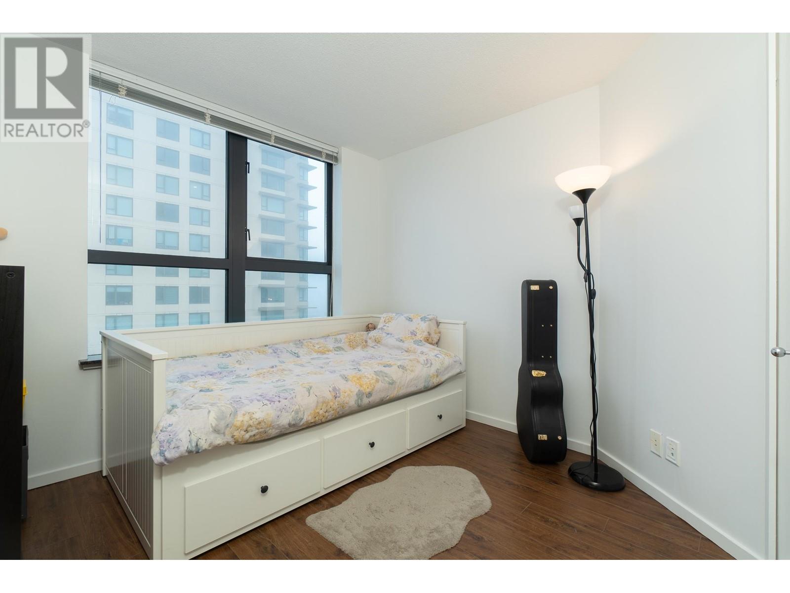 Listing Picture 15 of 18 : 605 7225 ACORN AVENUE, Burnaby / 本拿比 - 魯藝地產 Yvonne Lu Group - MLS Medallion Club Member