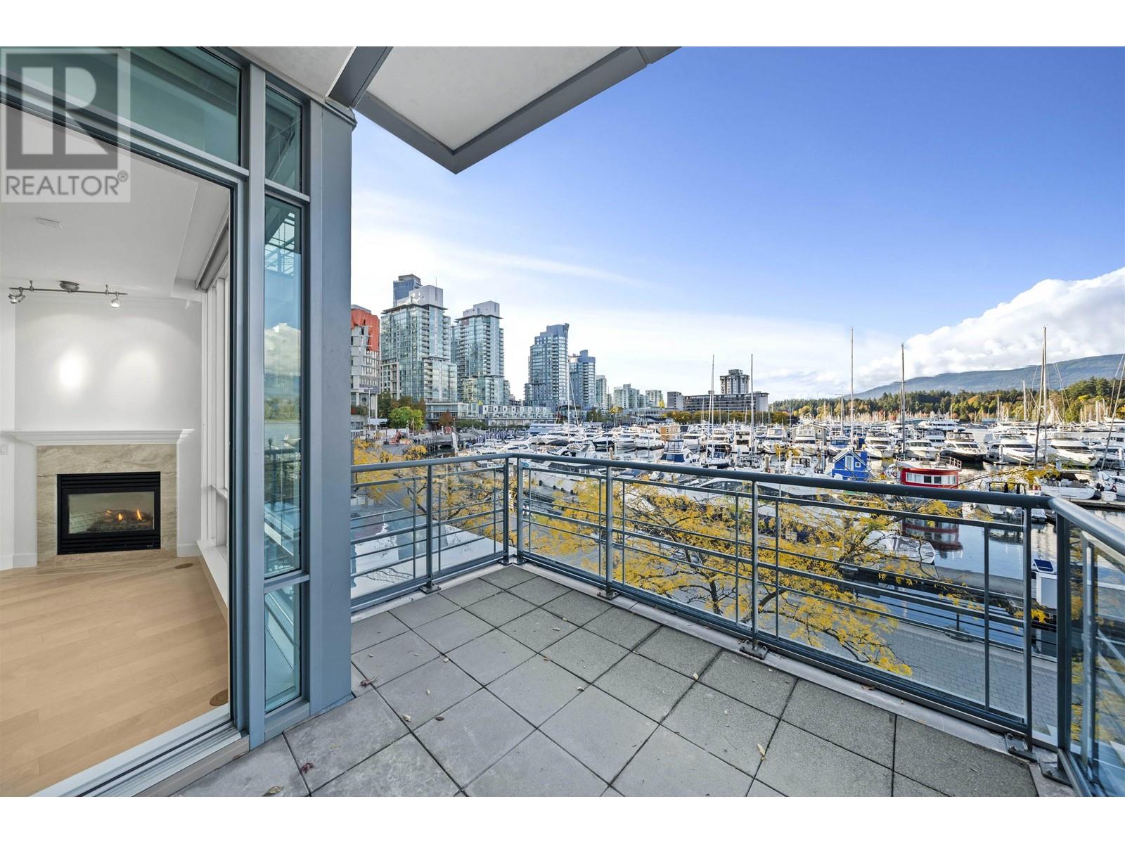Listing Picture 17 of 21 : 103 323 JERVIS STREET, Vancouver / 溫哥華 - 魯藝地產 Yvonne Lu Group - MLS Medallion Club Member