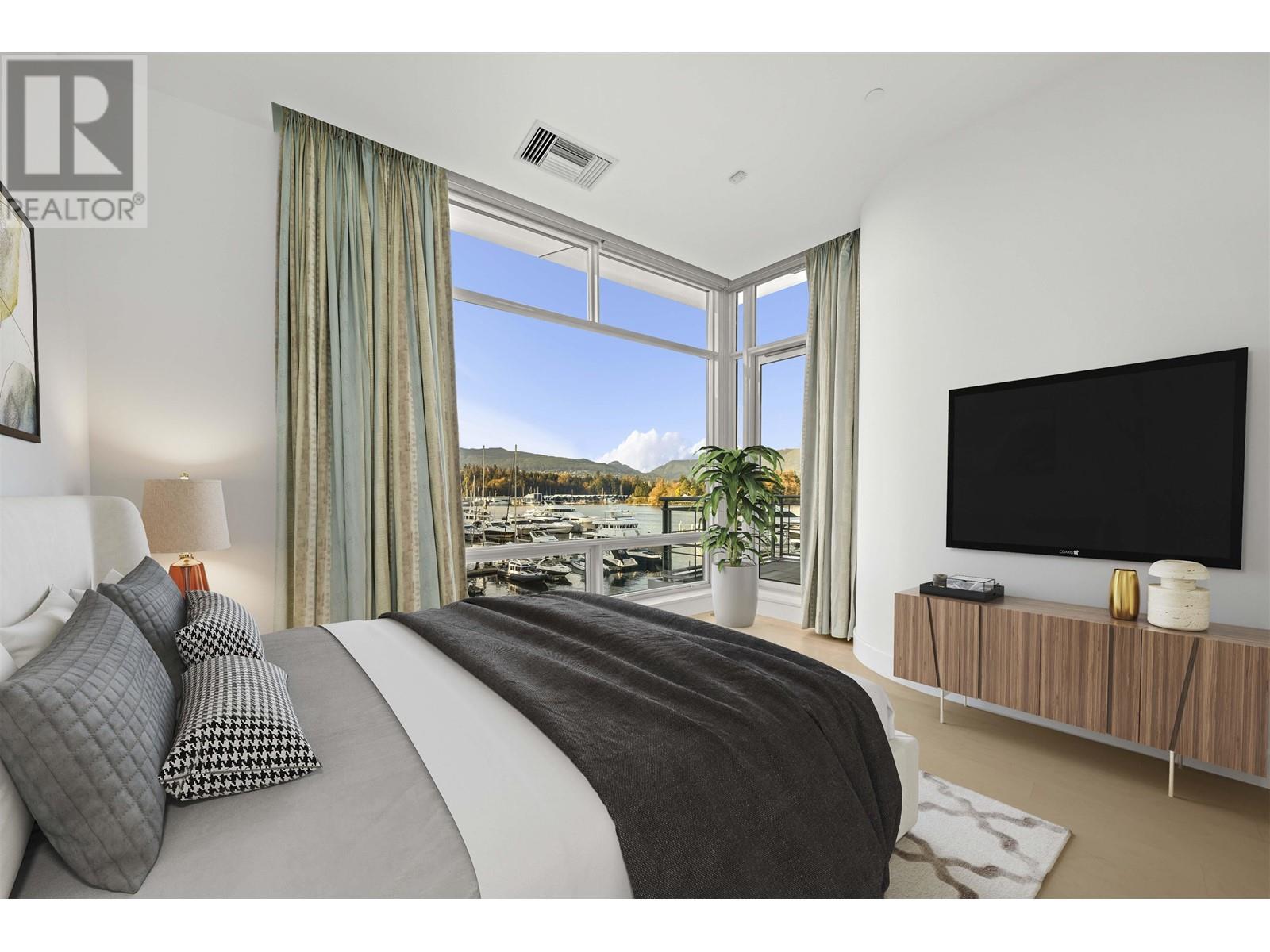 Listing Picture 3 of 21 : 103 323 JERVIS STREET, Vancouver / 溫哥華 - 魯藝地產 Yvonne Lu Group - MLS Medallion Club Member