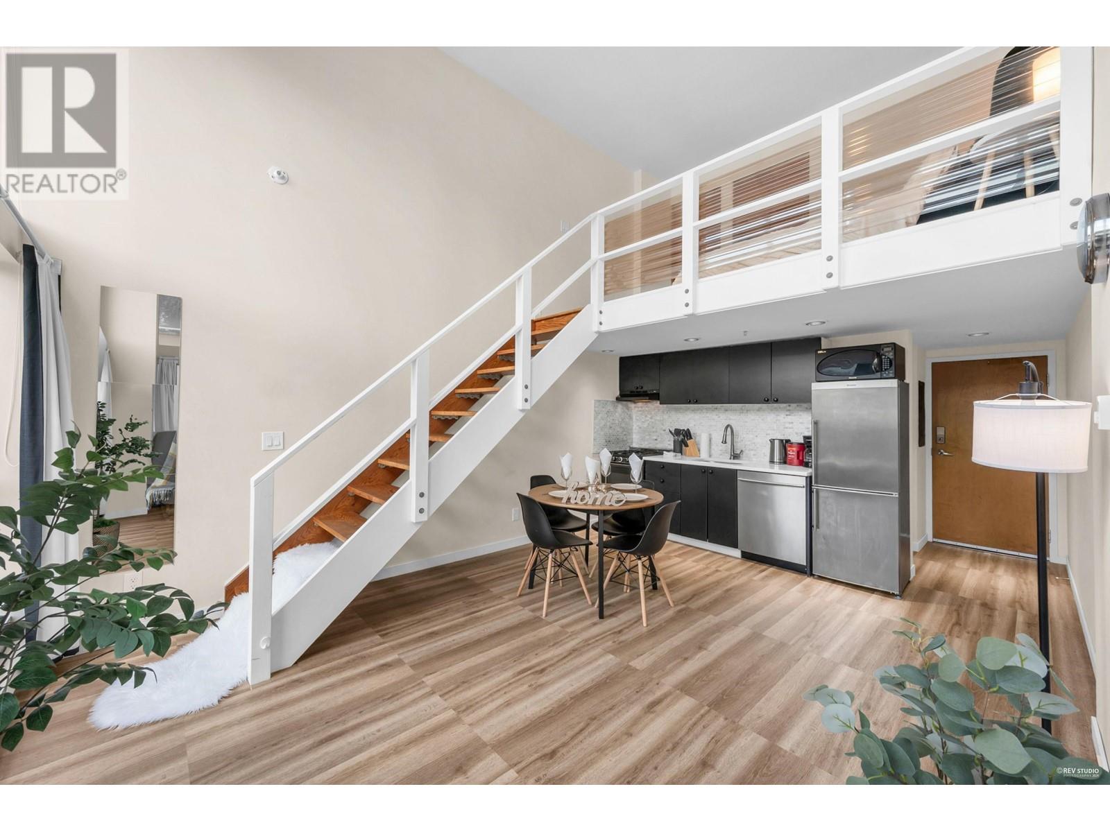 411 933 Seymour Street, Vancouver, British Columbia  V6B 6L6 - Photo 10 - R2971212