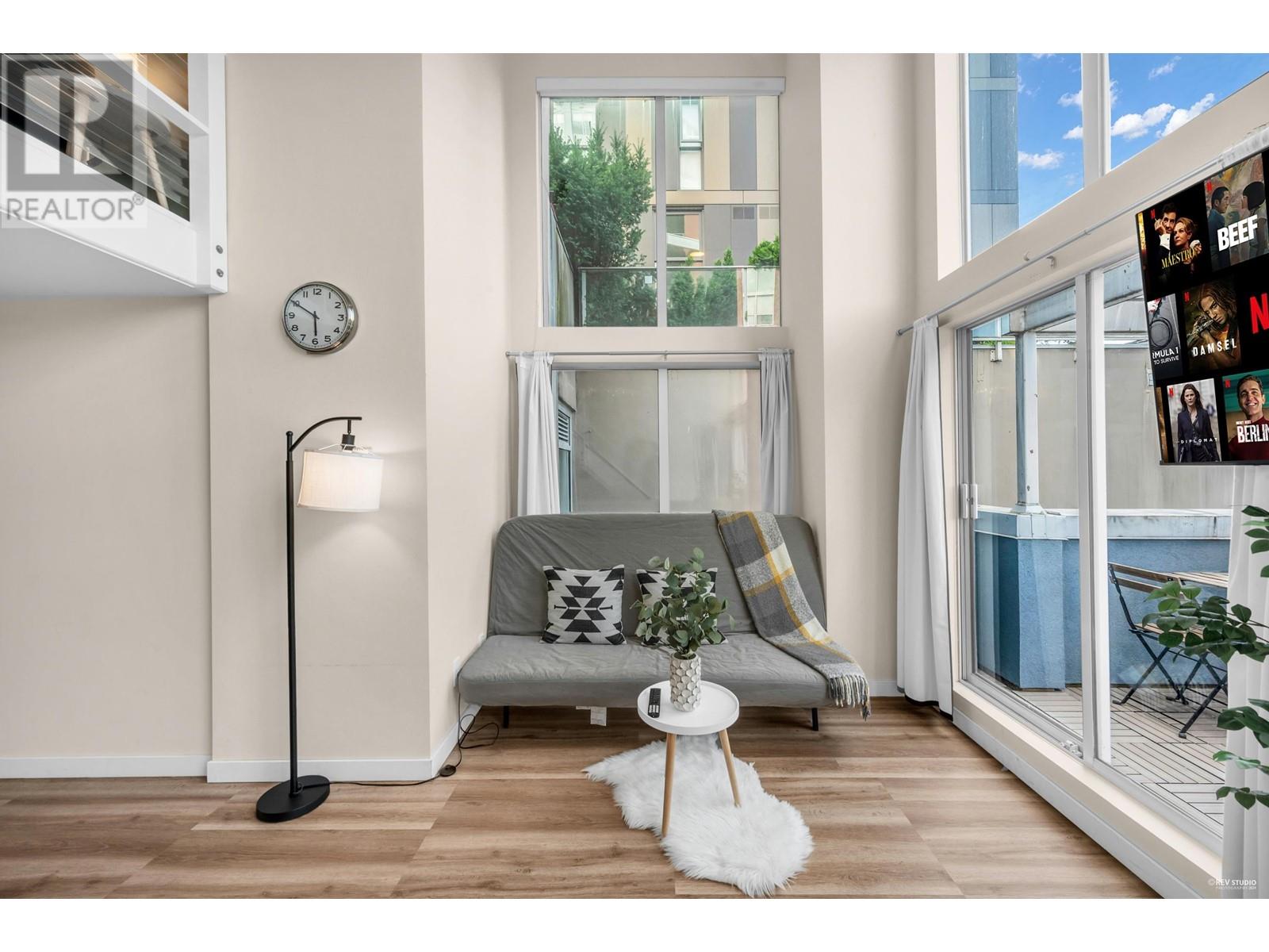 411 933 Seymour Street, Vancouver, British Columbia  V6B 6L6 - Photo 6 - R2971212