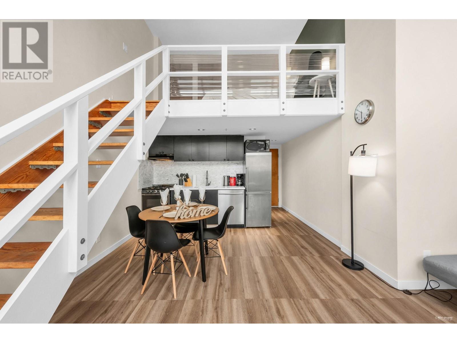 411 933 Seymour Street, Vancouver, British Columbia  V6B 6L6 - Photo 4 - R2971212